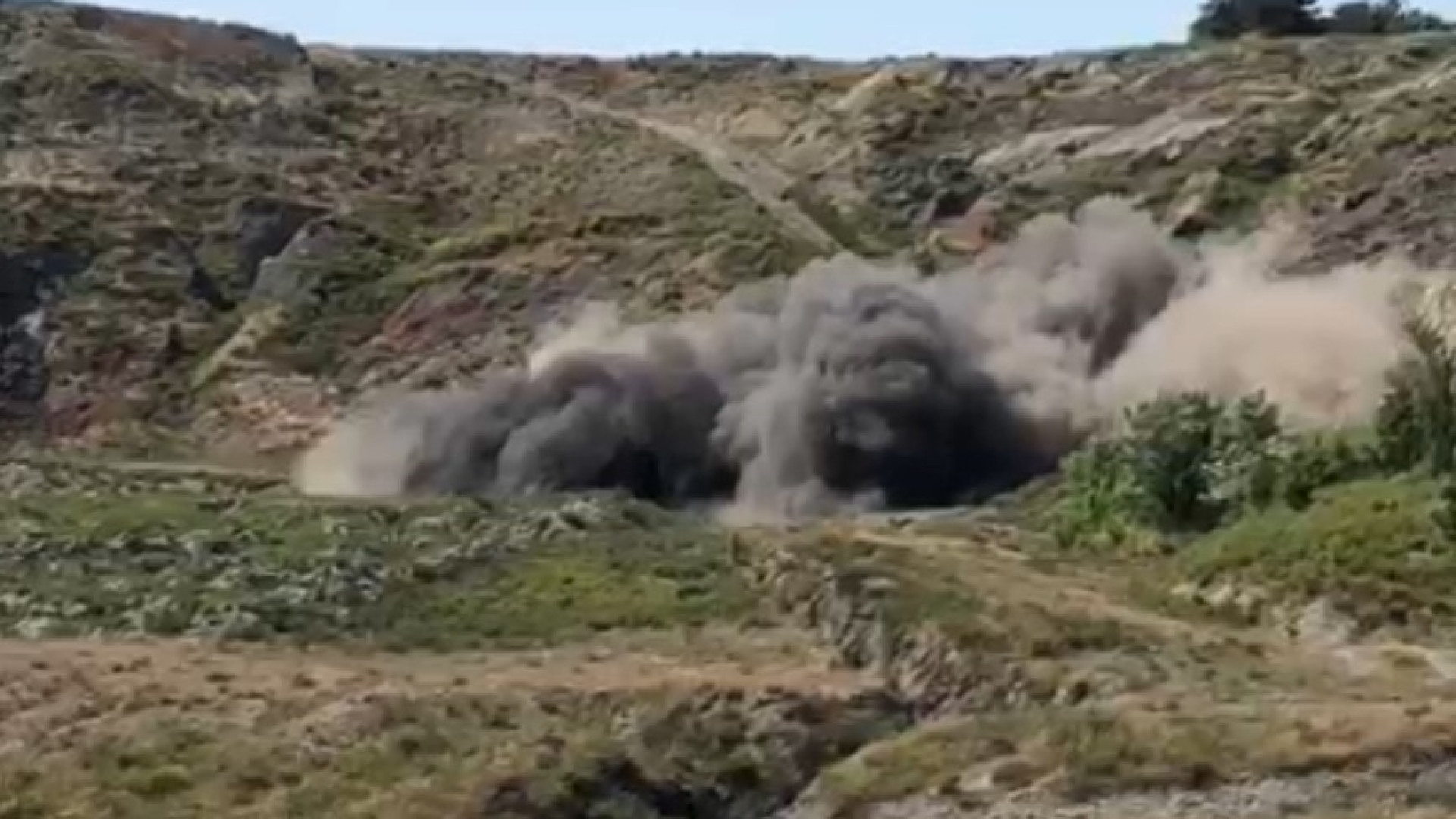 I militari del Genio Pontieri in azione: bomba inesplosa, 5mila evacuati
