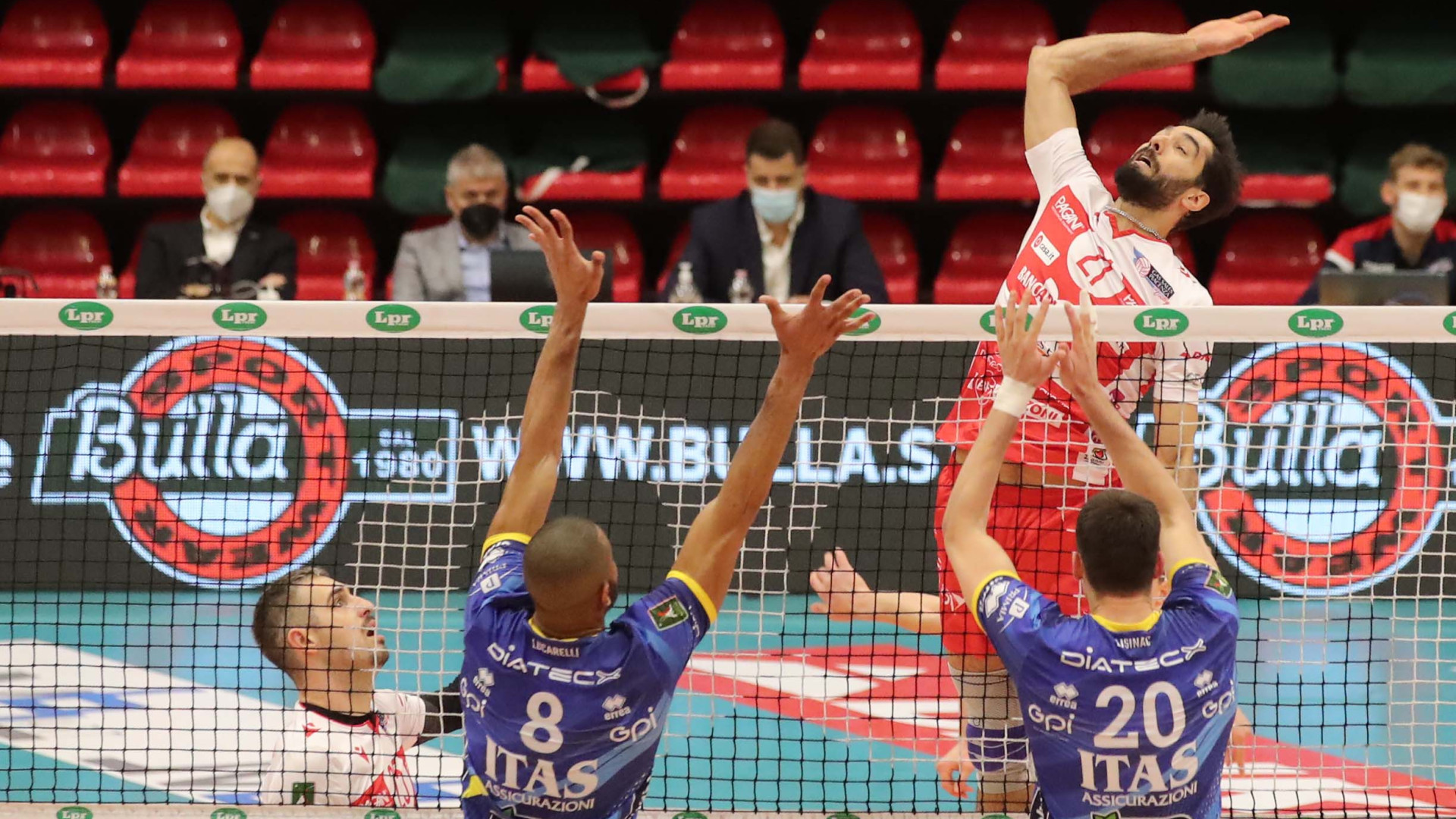 Campionati nel vivo: il punto su volley, basket e rugby questa sera a Zona Sport