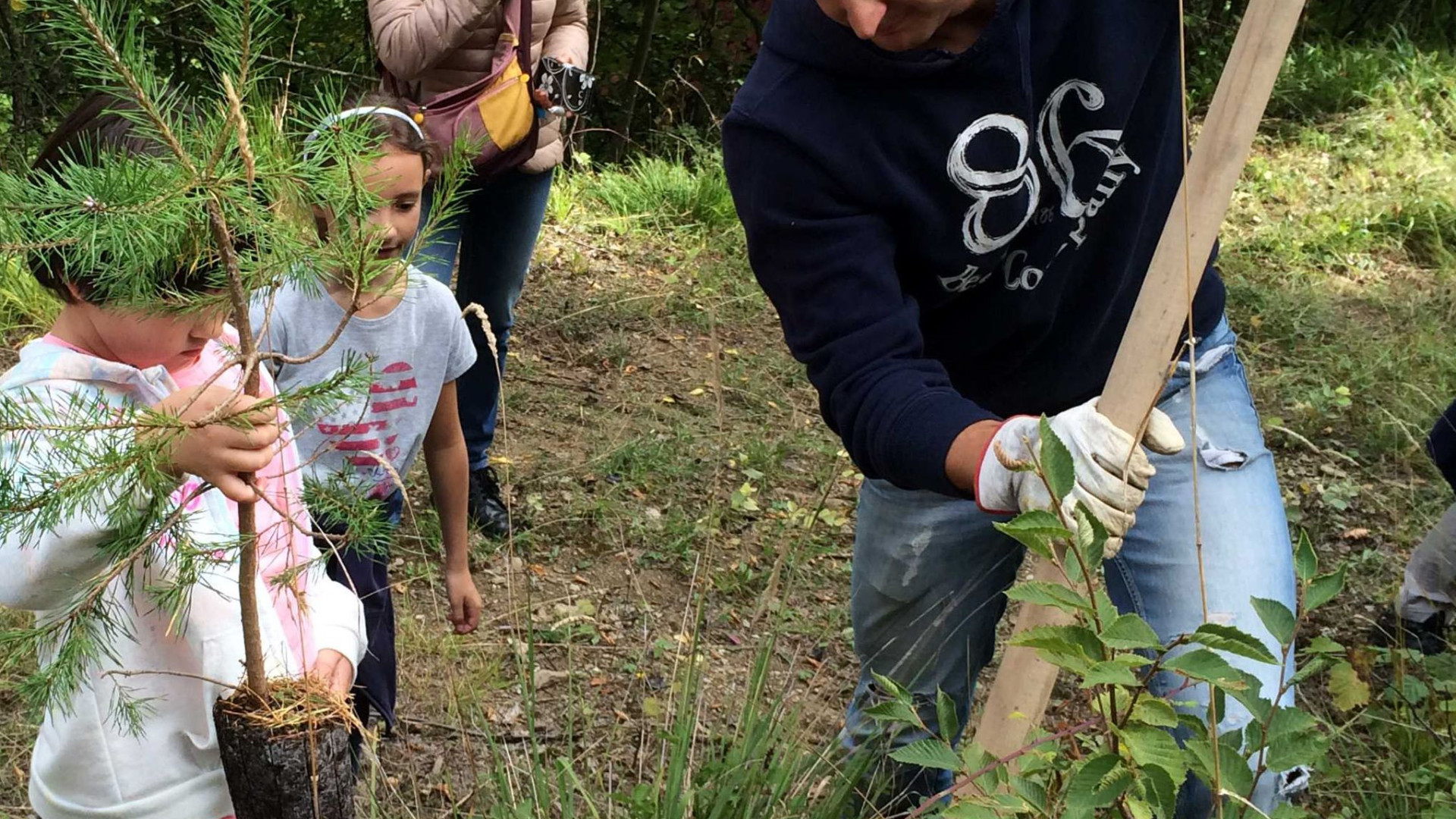 "Diamo radici al futuro": venerdì a Ceci di Bobbio una giornata dedicata agli alberi