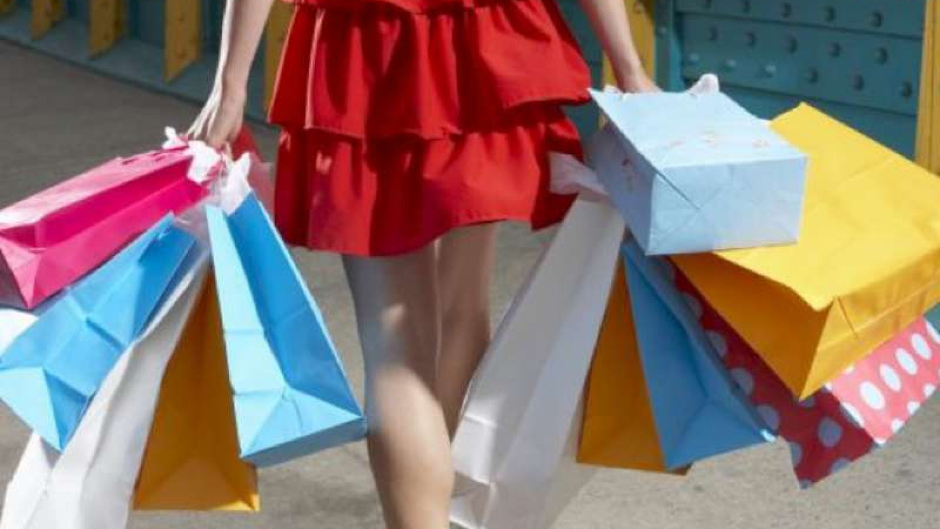Malati di shopping: quindici casi al Sert. Le “vittime” sono donne