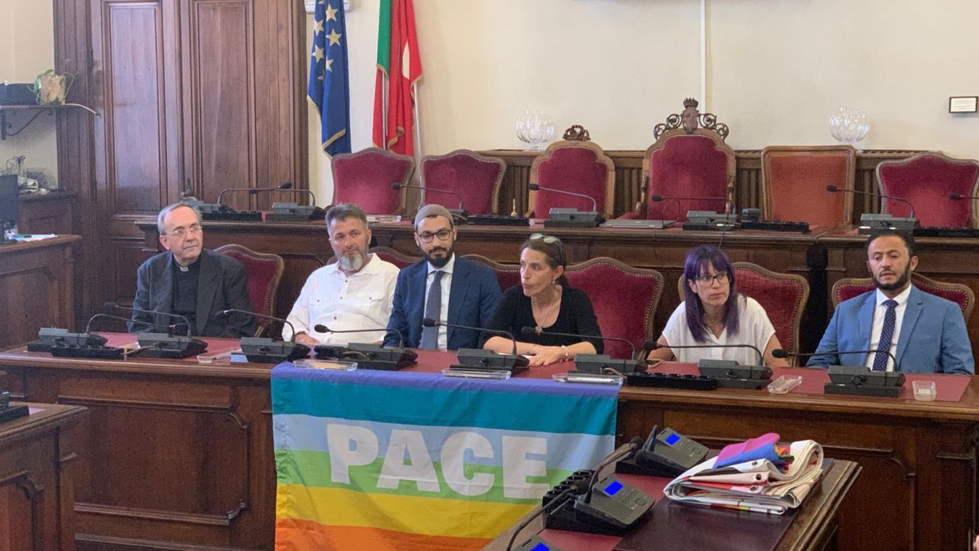 La comunità islamica chiede al Comune di esporre la bandiera palestinese