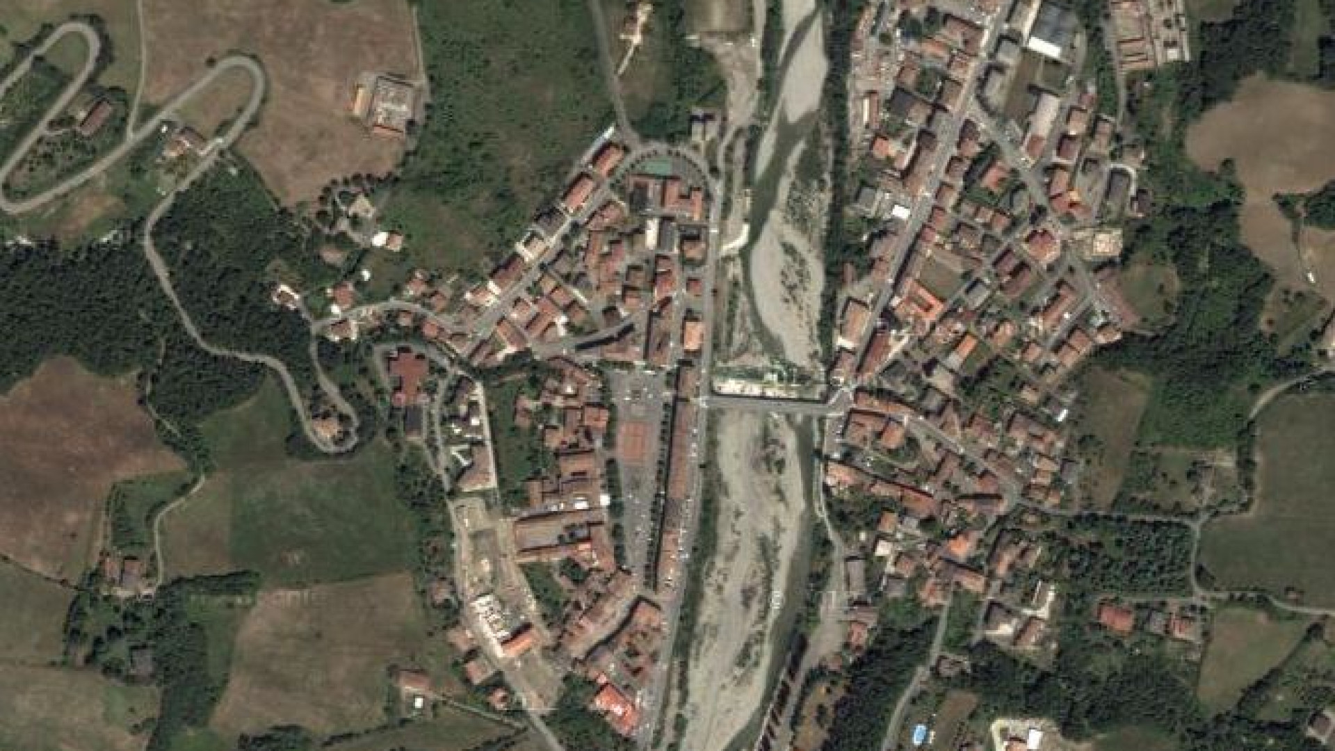 Bettola, senso unico alternato sulla provinciale Valnure