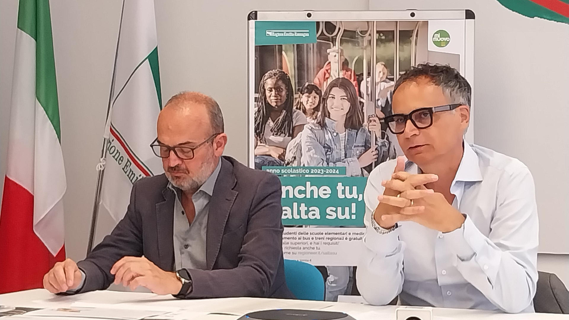 Trasporti: studenti gratis su bus e treni regionali anche per l'anno scolastico 2023-24