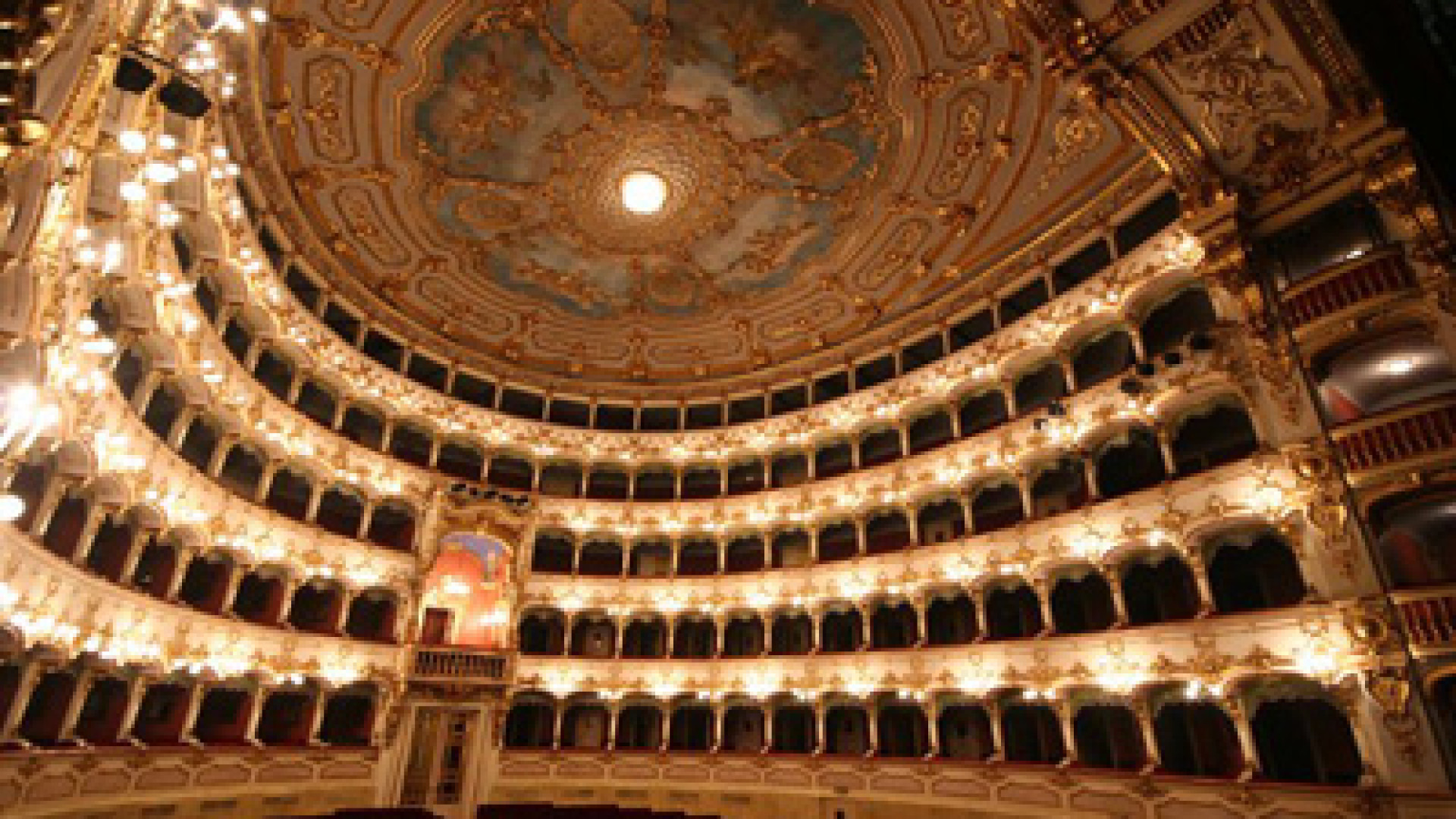 Danza al Municipale, oggi ultimo spettacolo con la Traviata di Artemis