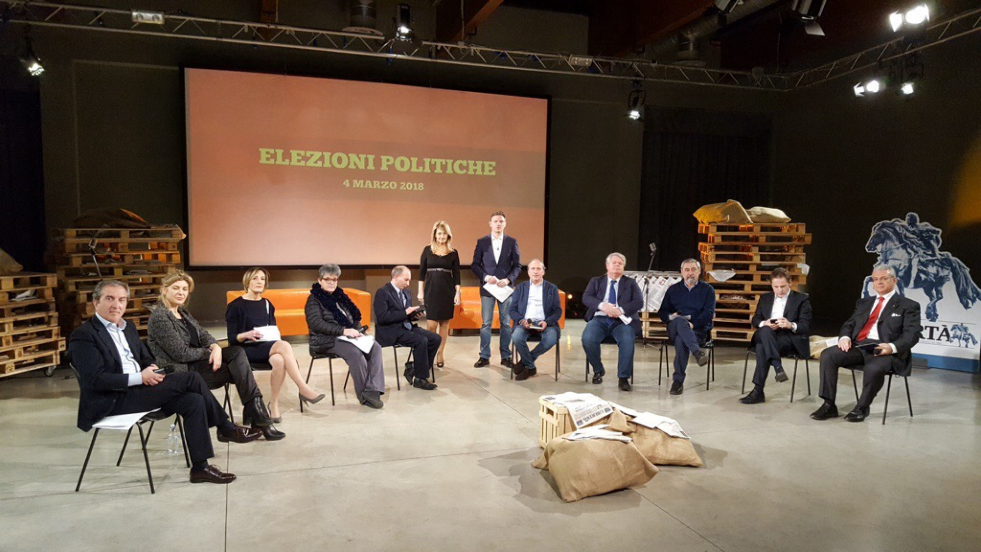 I candidati e le liste per il plurinominale al Senato ieri sera a Fuori Sacco