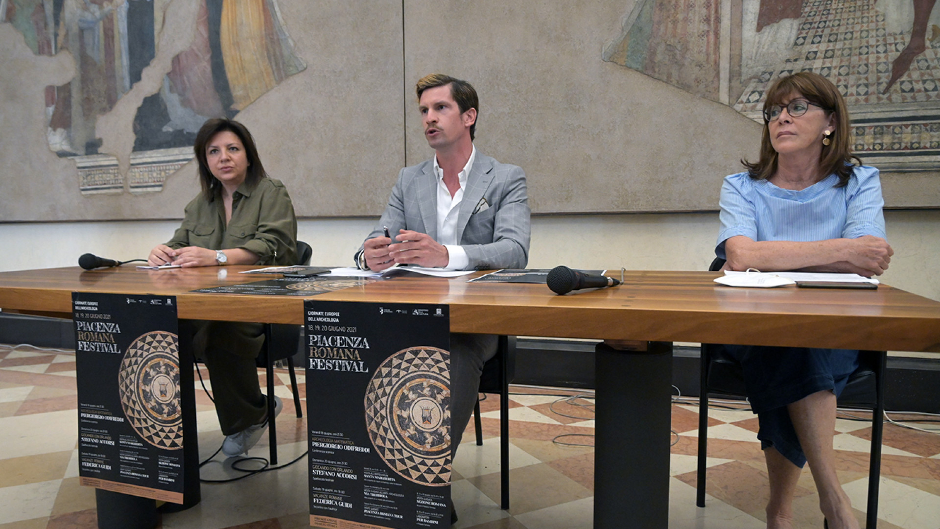 Piacenza Romana Festival, a palazzo Farnese gli spettacoli di Accorsi e Odifreddi