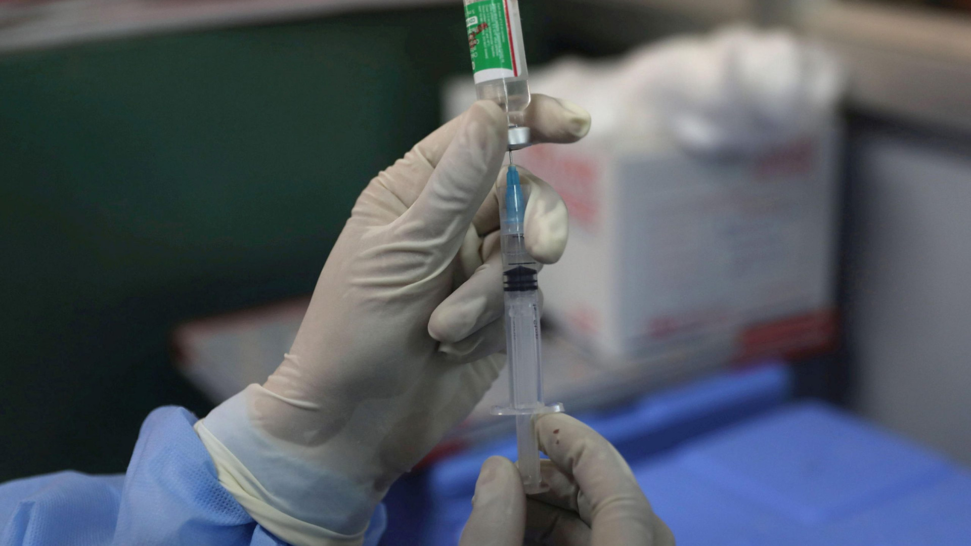 Covid, un piacentino su due è vaccinato. Baldino ai giovani: "Aderite alla campagna"
