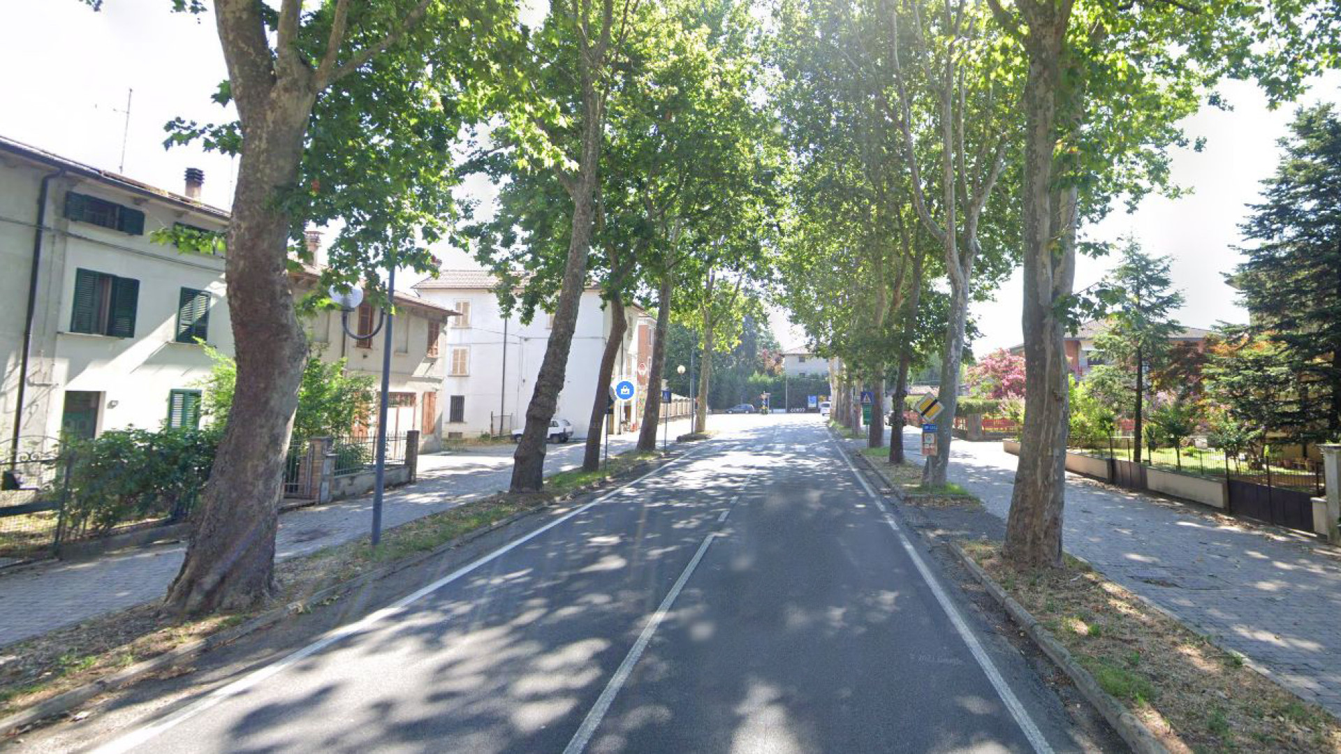Cortemaggiore: individuato l'investitore della 17enne alla fermata della corriera