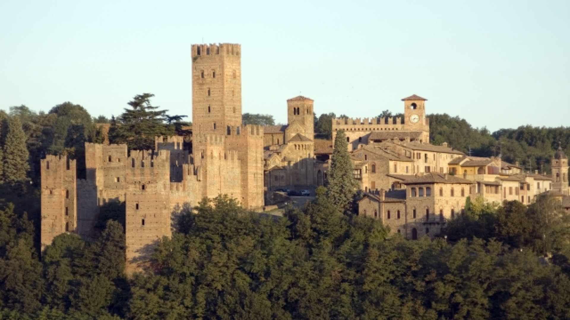 Turismo in crescita nel primo trimestre: pernottamenti a Castell'Arquato +89%