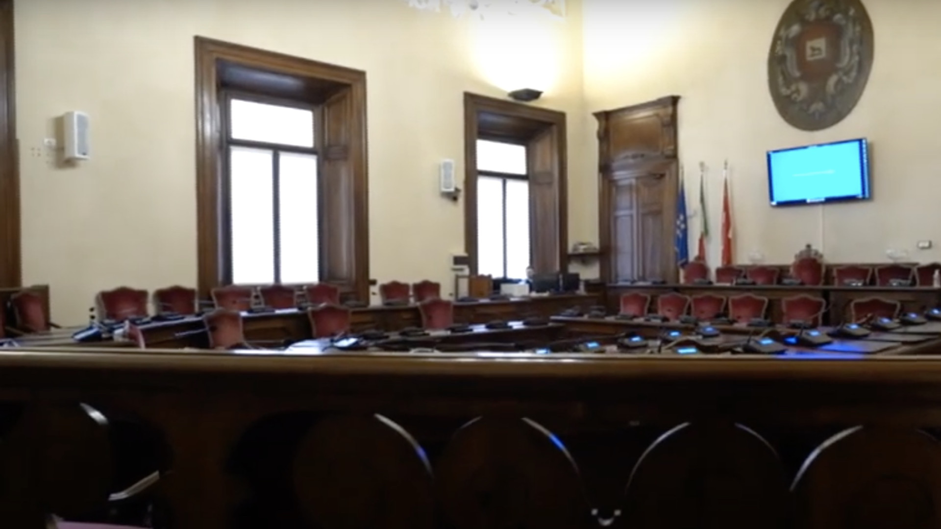 Aumento Irpef, centrodestra: "Ingiustificabile". Sindacati: "Accolte le nostre richieste"