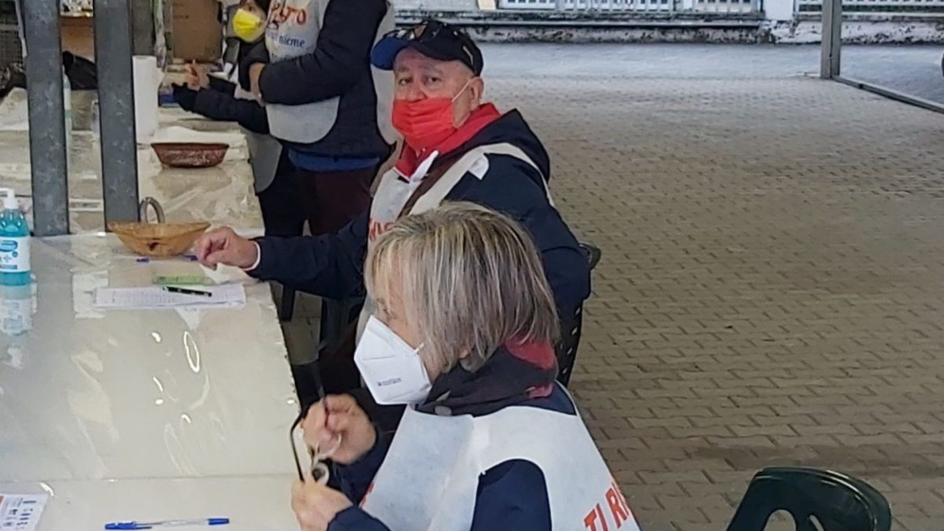 "Ti rispetto", raccolti 500 euro per la Caritas durante la camminata benefica