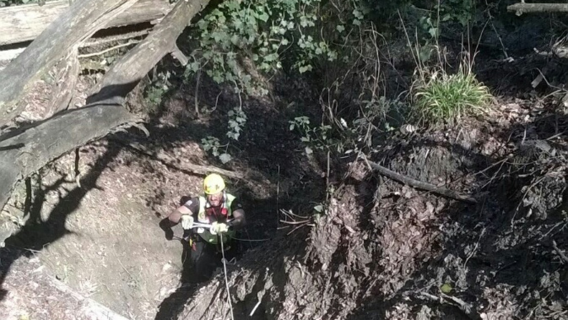 Ordigno bellico spunta tra i calanchi di Lugagnano. Disinnescato dagli artificieri