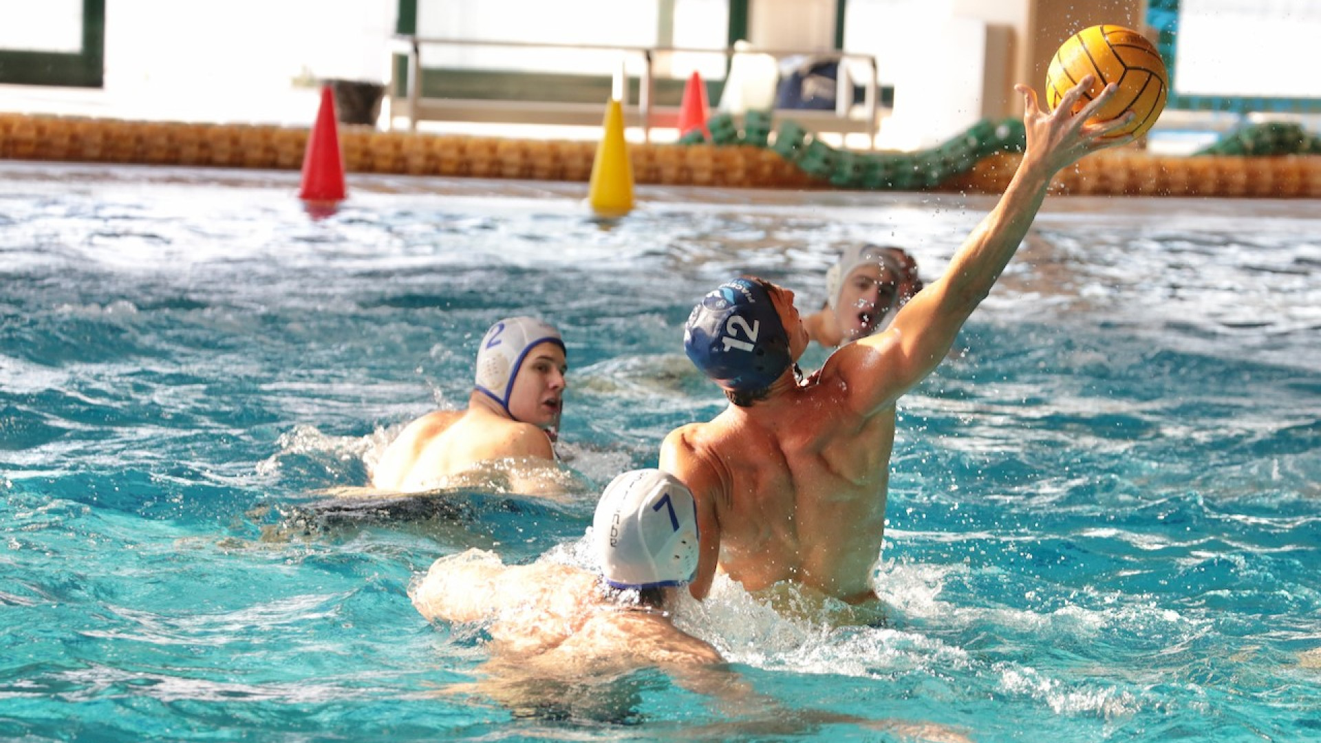 La Piacenza Pallanuoto surclassa Torino 5-14 e balza al secondo posto