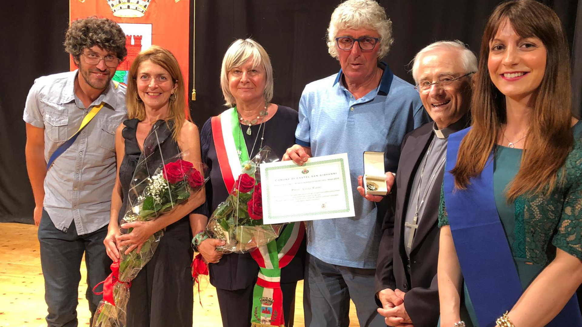 "Impegno educativo a favore dei giovani". Il premio va a Gigi Fiori
