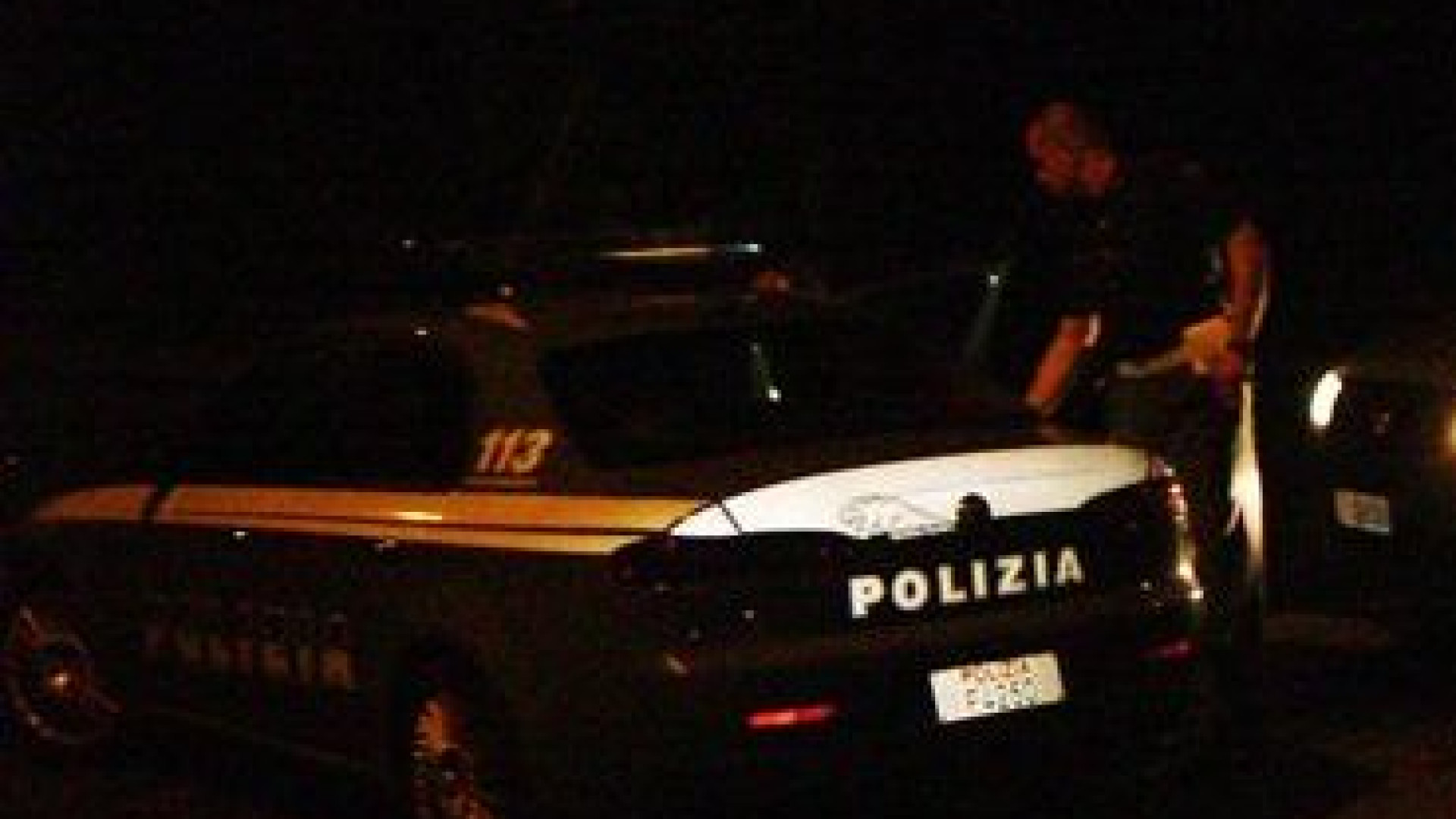 Furto nella notte al distributore, rubati videopoker, scambiasoldi e sigarette