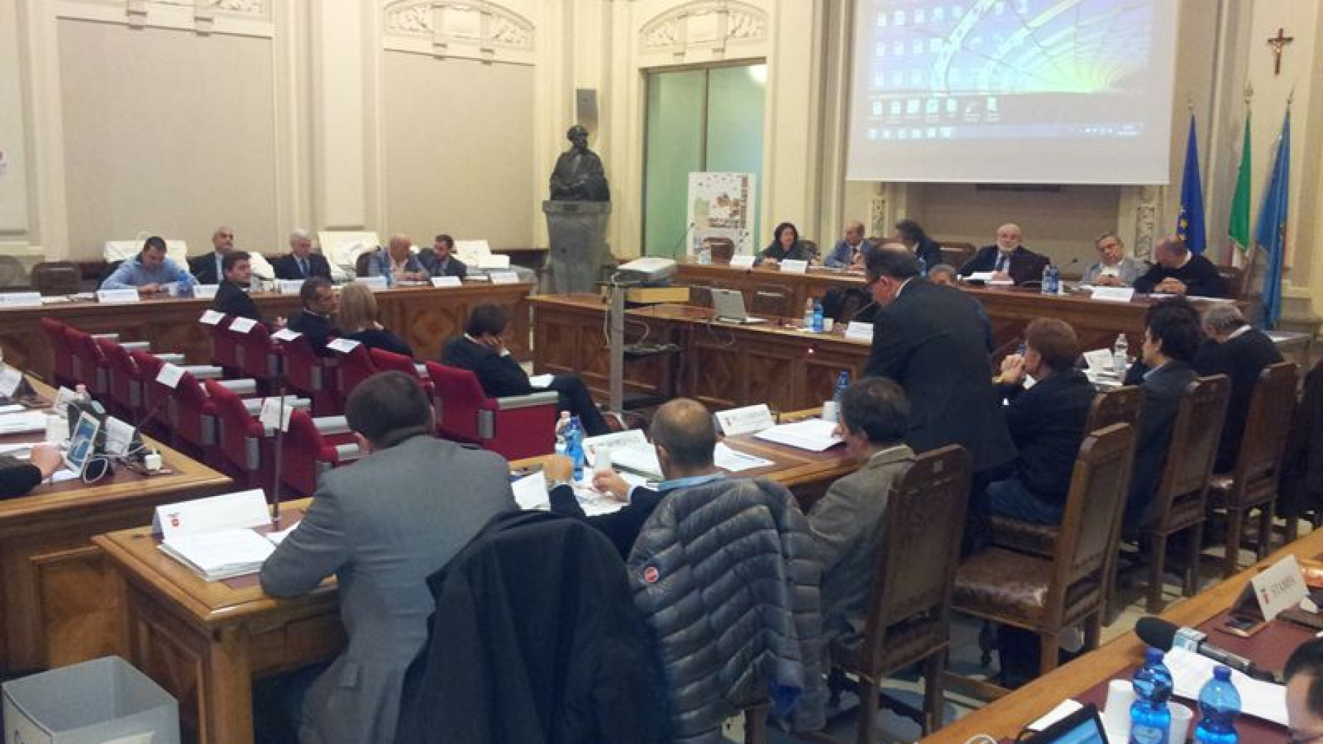 Seta: 36 sanzioni da Tempi Agenzia. Odorici: "Presto nuovi bus"