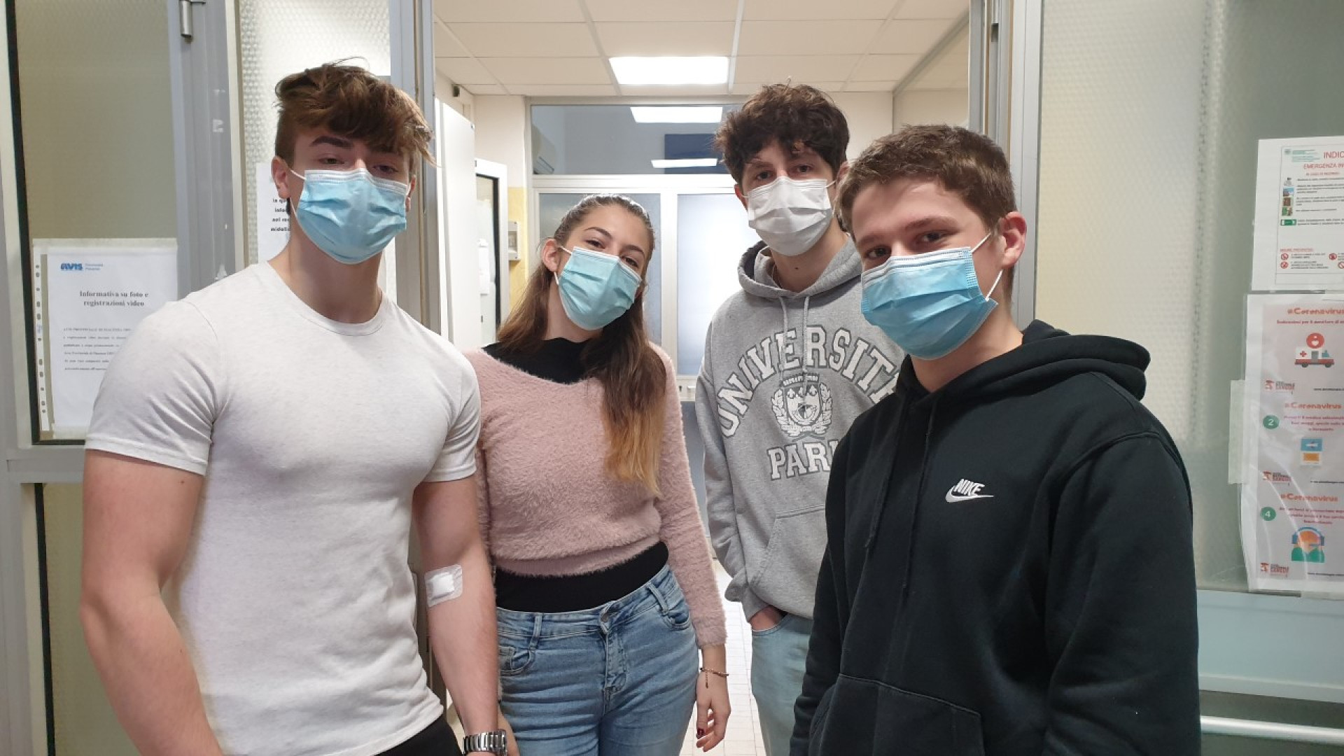 L'esempio di quattro diciottenni: "Doniamo il sangue per aiutare gli altri"