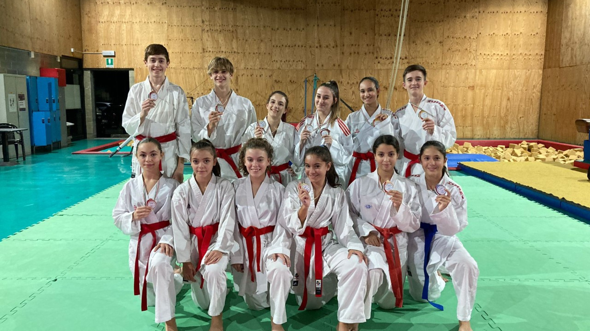 Karate Farnesiana pigliatutto a 3° Trofeo nord Italia: 11 medaglie conquistate