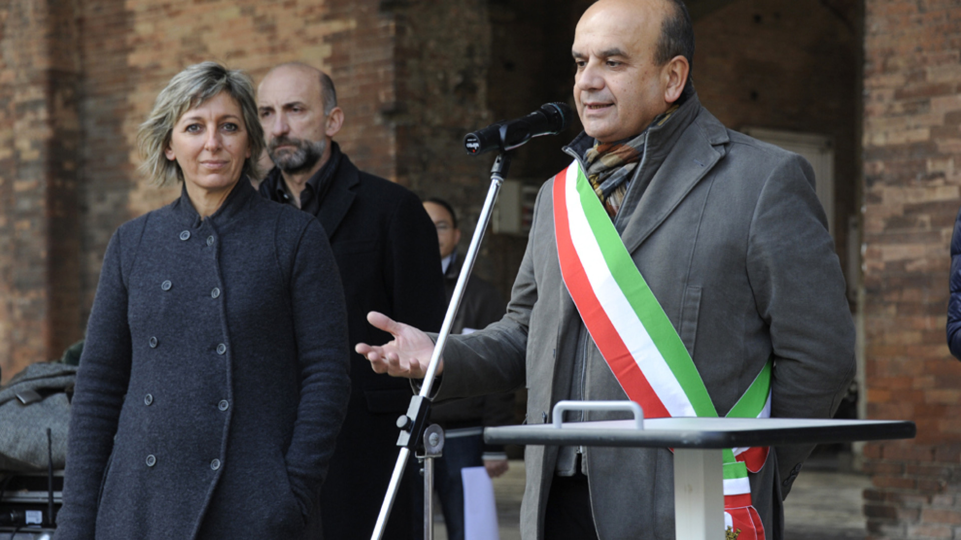 Dosi conferma l'assessore Beltrani. Ira dell'Idv: "Sindaco debole"