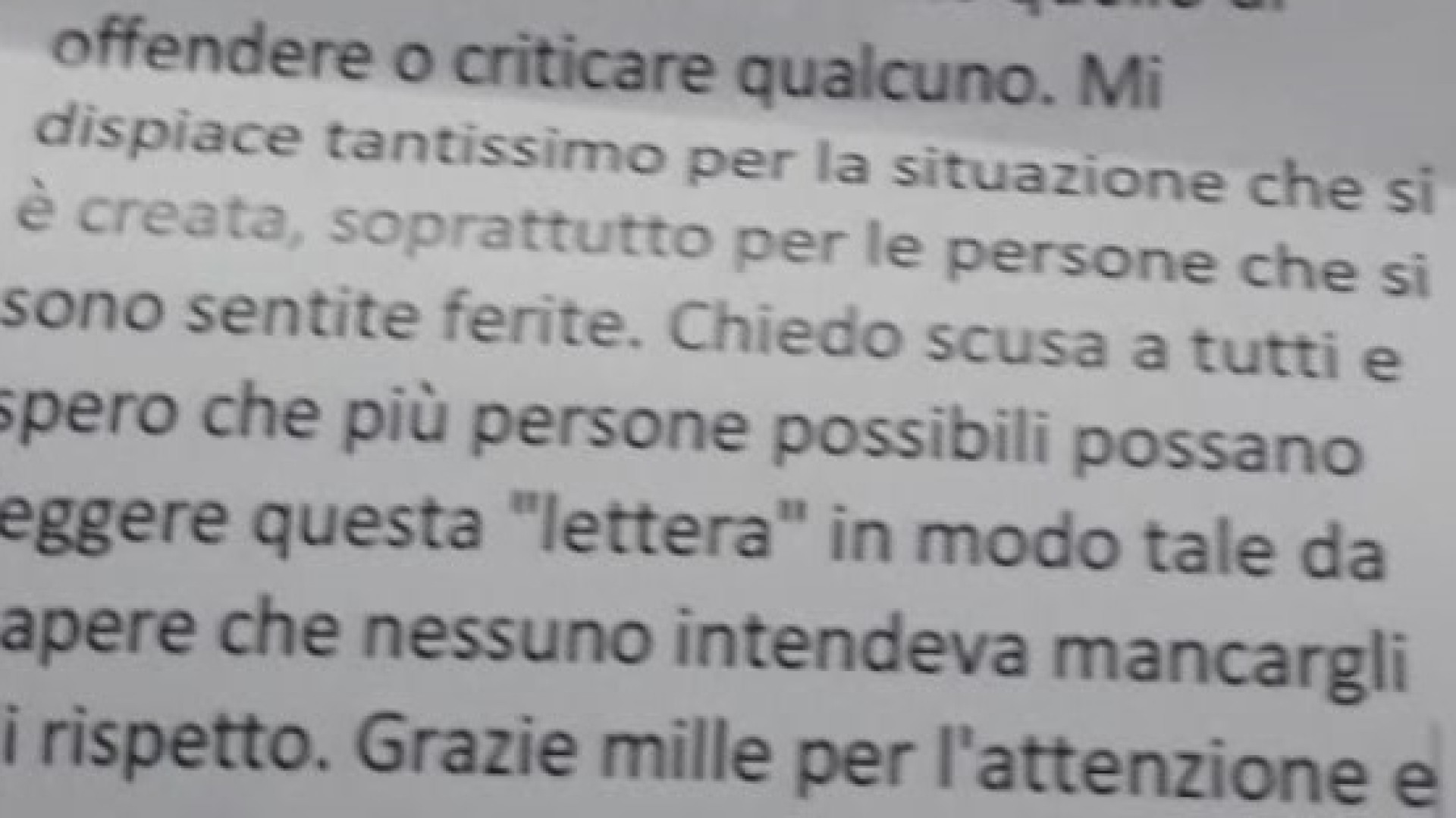 Bigliettini alla studentessa che ha abortito, l'autore si scusa: "Non volevo ferire"