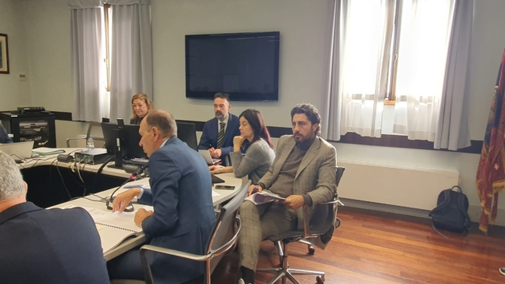 CRV - Da Seconda commissione, parere favorevole su manovra e variazione di bilancio