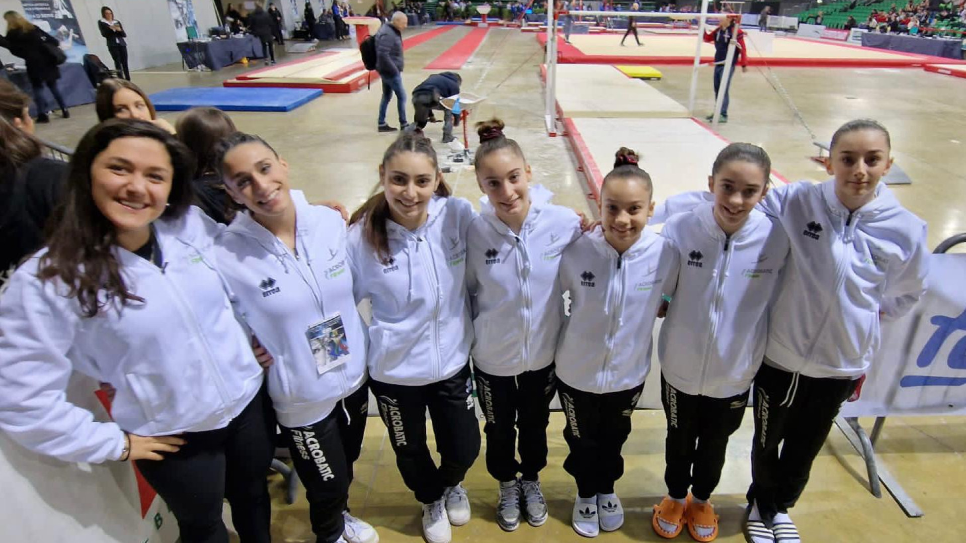Ginnastica artistica, le ragazze dell'Acrobatic in luce alla prima prova degli Italiani