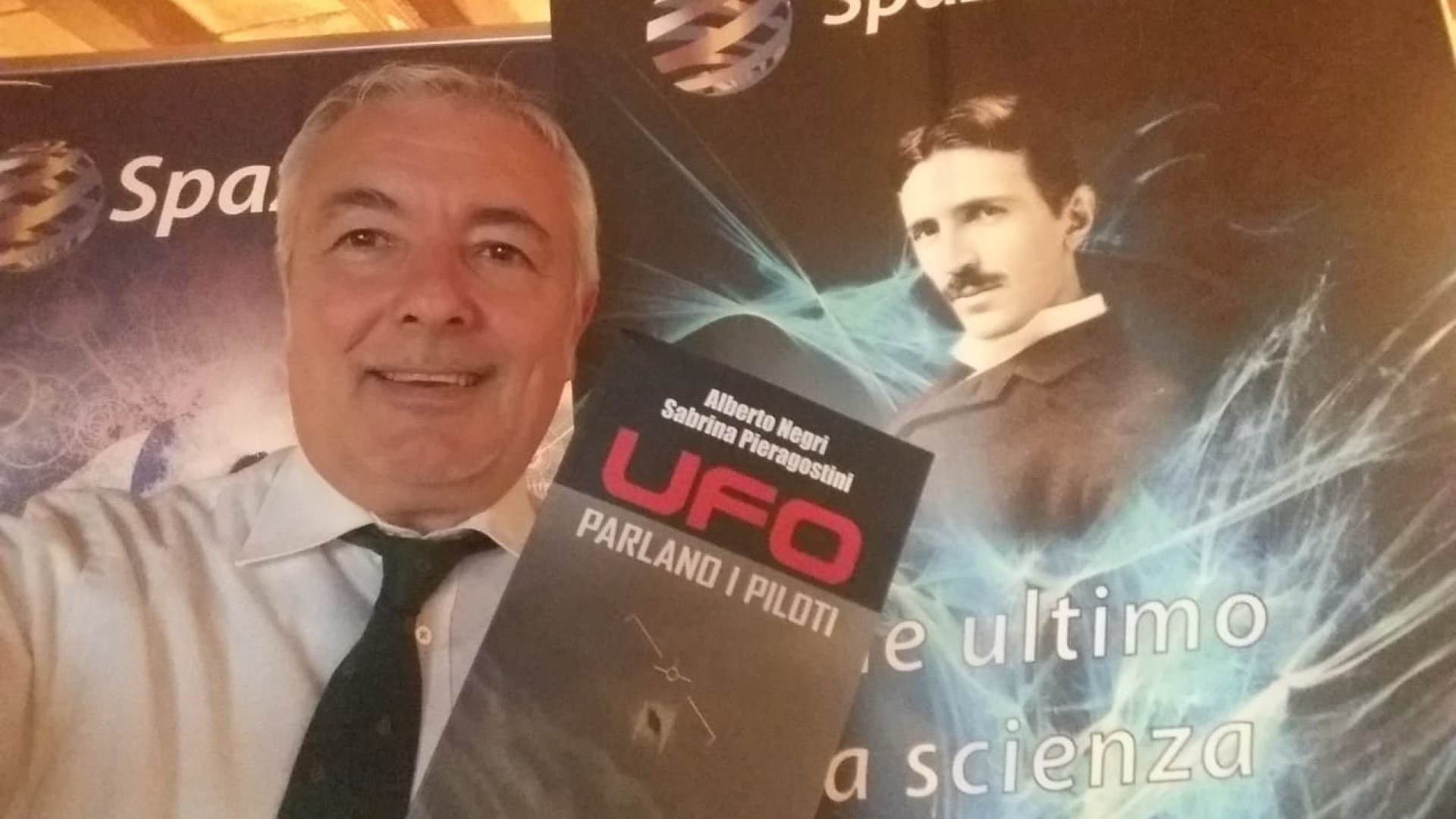 "Ufo, parlano i piloti". Nuovo libro-inchiesta del piacentino Alberto Negri