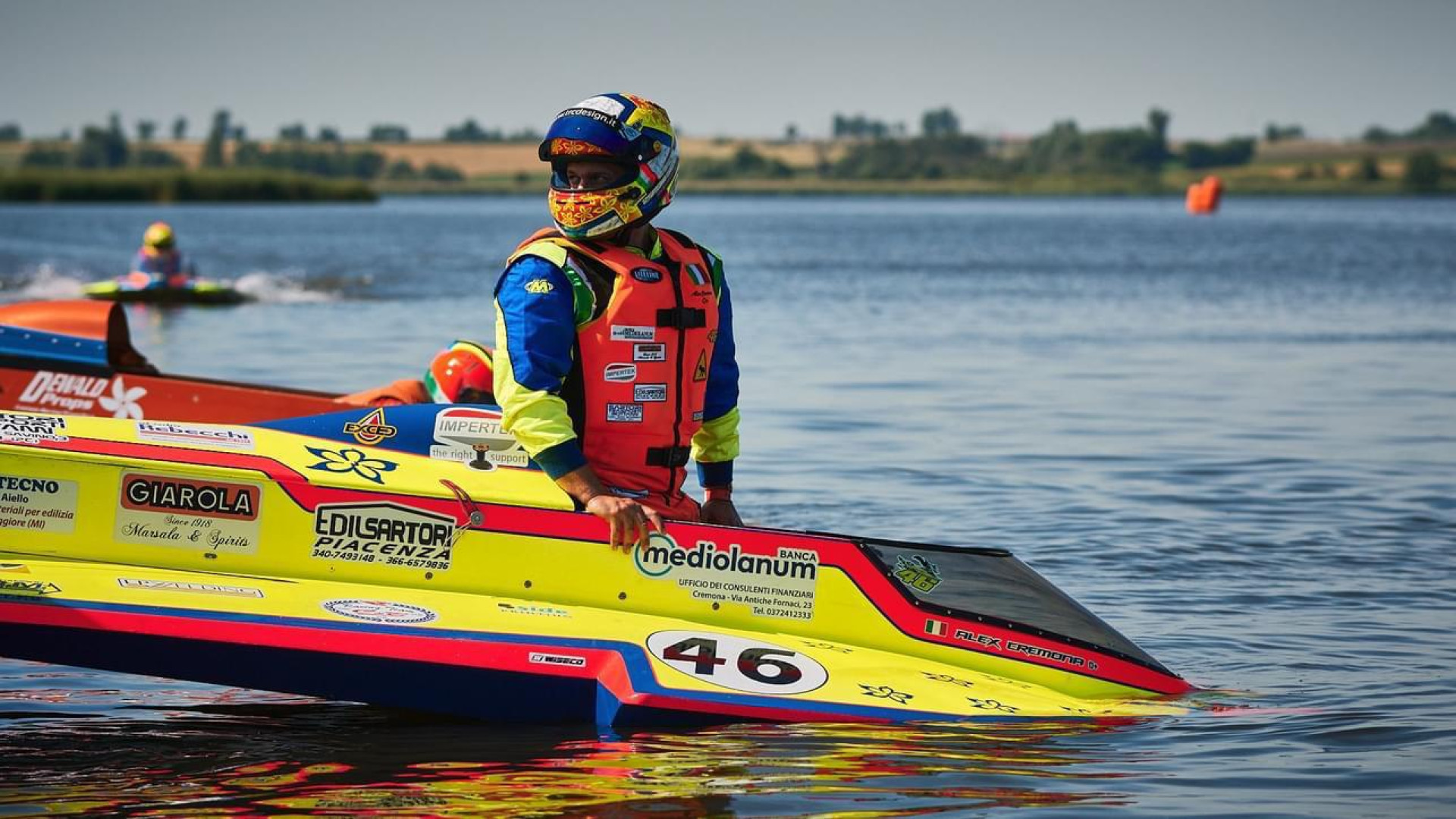Motonautica, dopo 23 anni il campione Alex Cremona si ferma: "Problemi di salute"