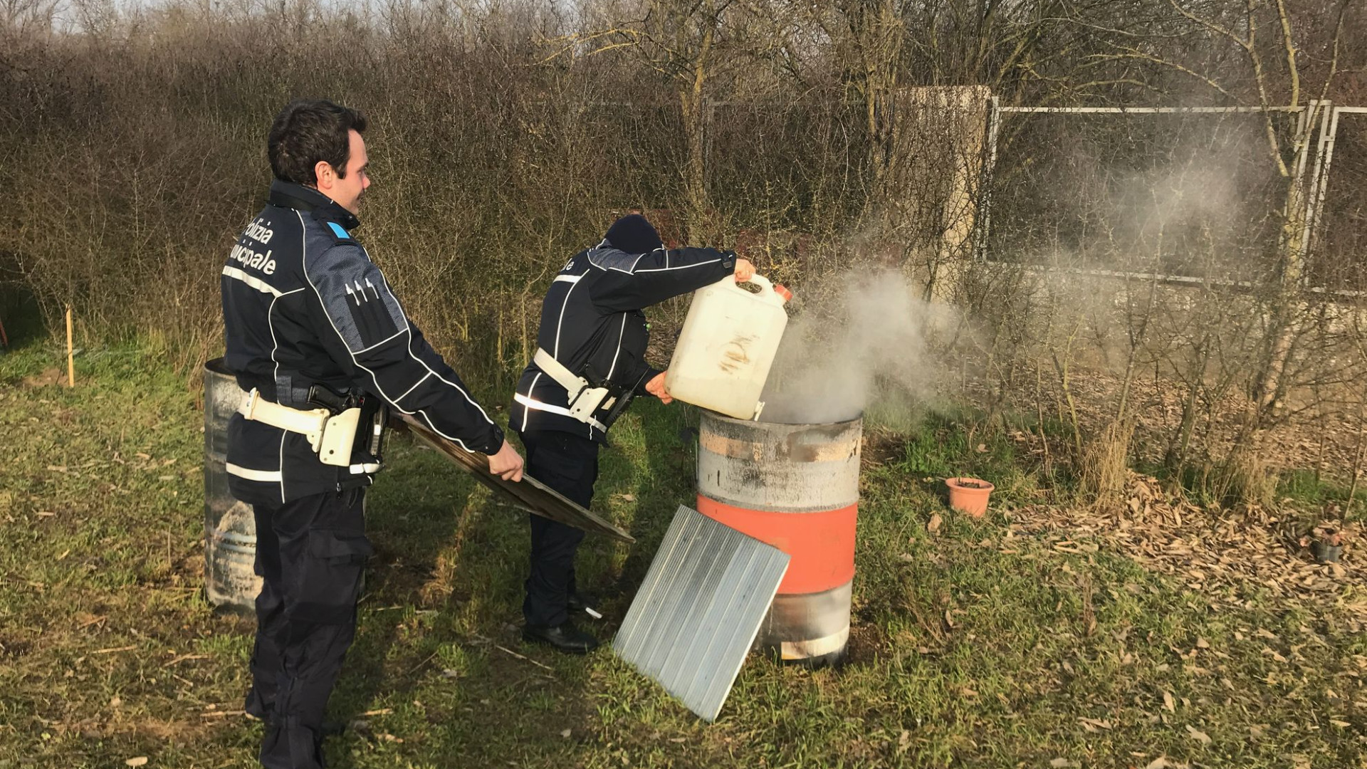 Rogo durante lo smantellamento del villaggio abusivo