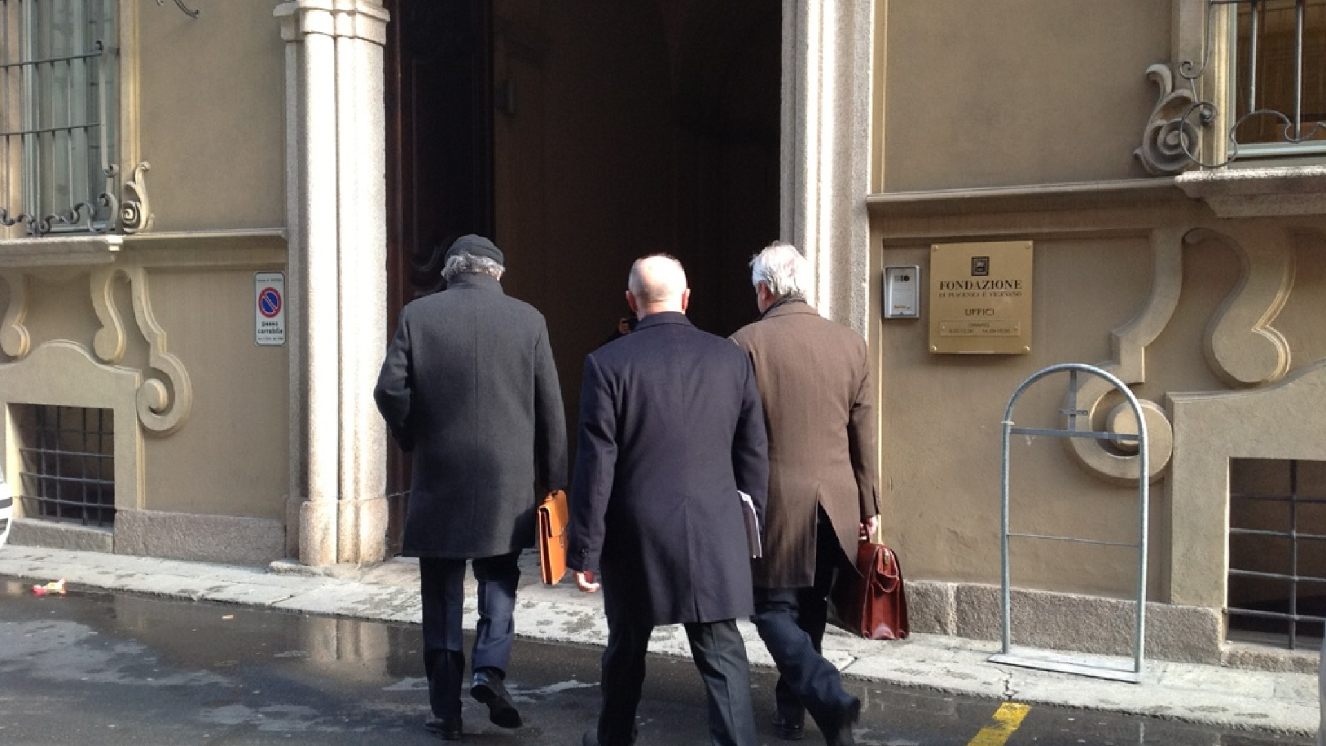 Consiglio della Fondazione: stretta di mano tra Giglio e Marazzi