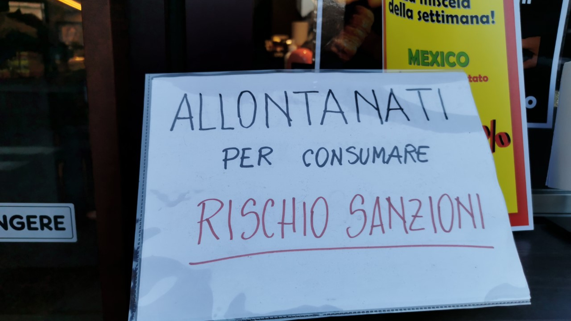 Proteste contro le chiusure: a Piacenza gli esercenti scelgono la legalità, ma chiedono aiuti