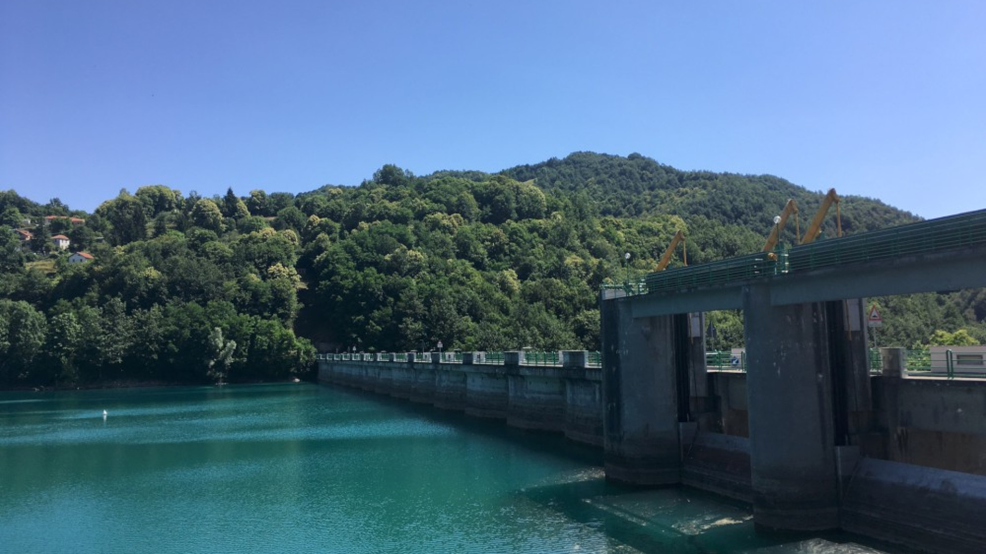 Siccità, altra acqua dal Brugneto: arriva mezzo milione di metri cubi