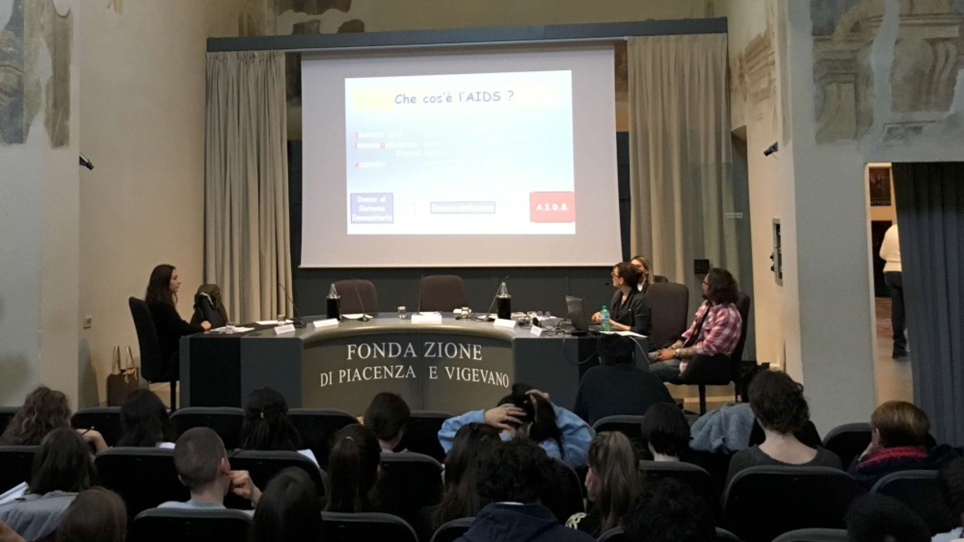 La Pellegrina festeggia i 25 anni, un convegno per mostrare l'umanità dei suoi ospiti