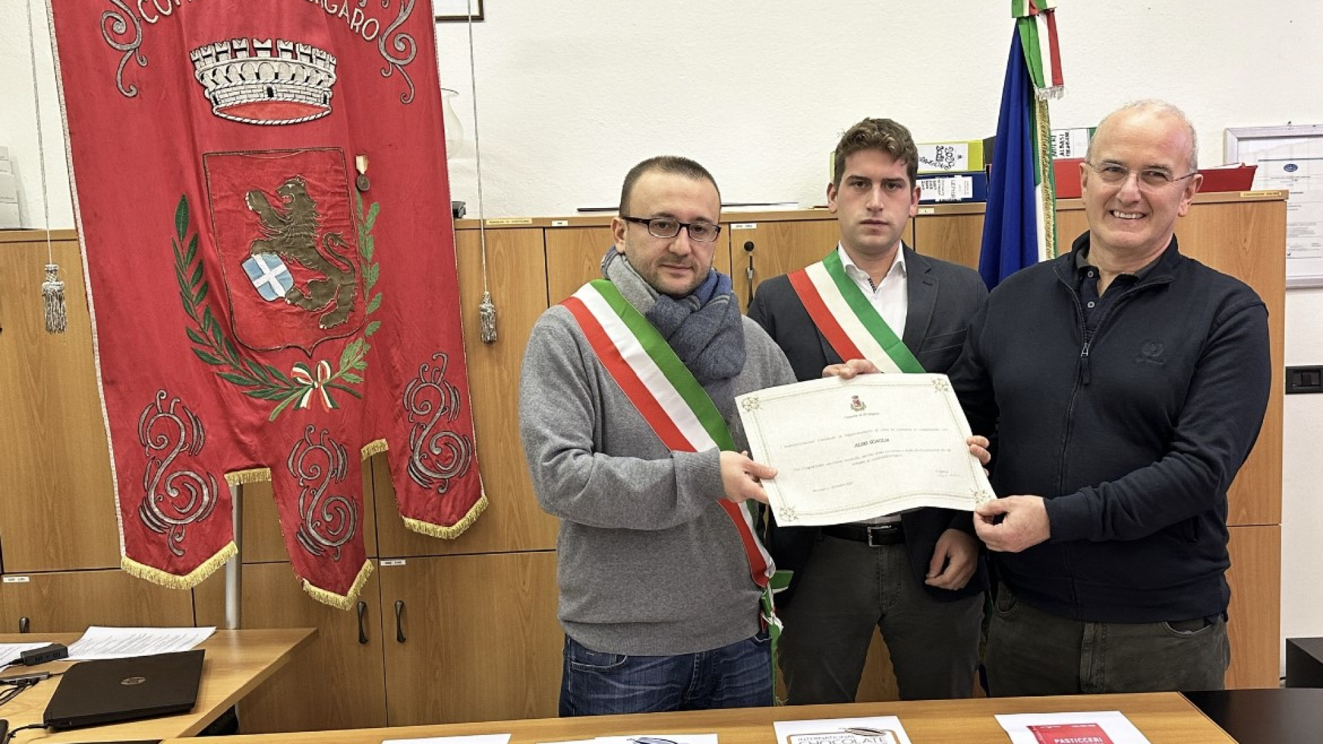 I sindaci di Rivergaro, Piacenza e Villanova premiano "Falicetto"