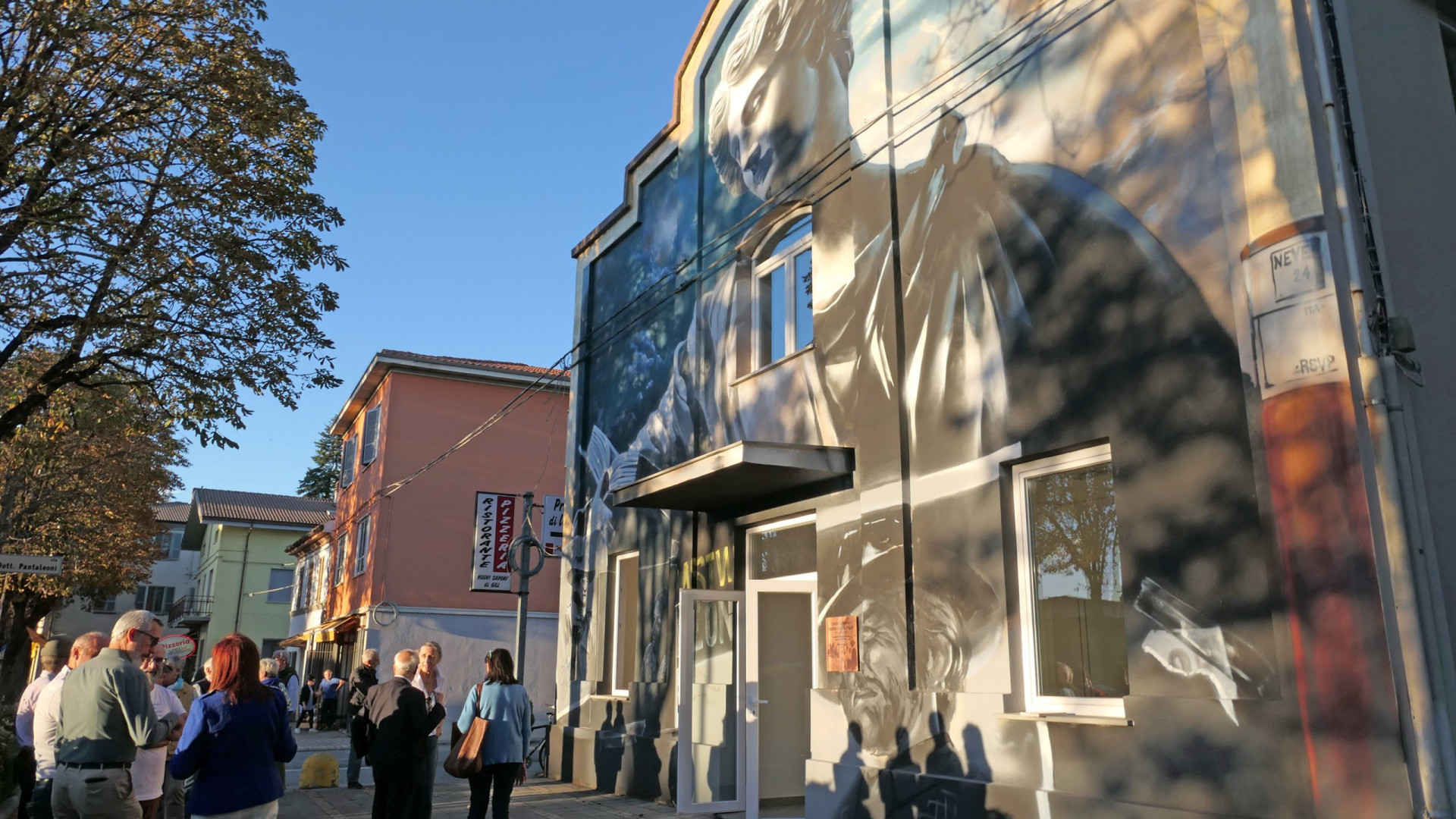 Gragnano, su il sipario sulla Valle dei libri: "Un sogno che ora diventa realtà"