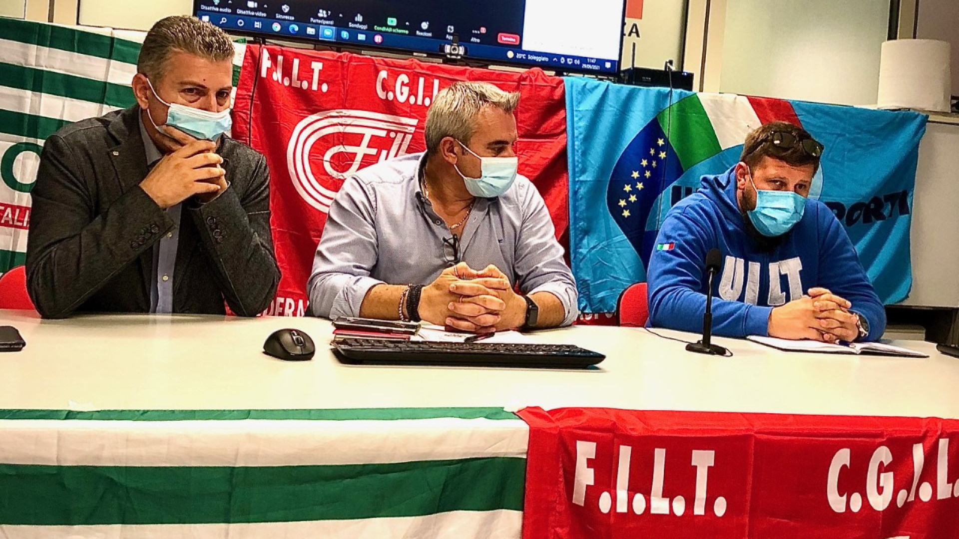 Chiusura Fedex-Tnt, venerdì l'assemblea dei sindacati confederali con i facchini