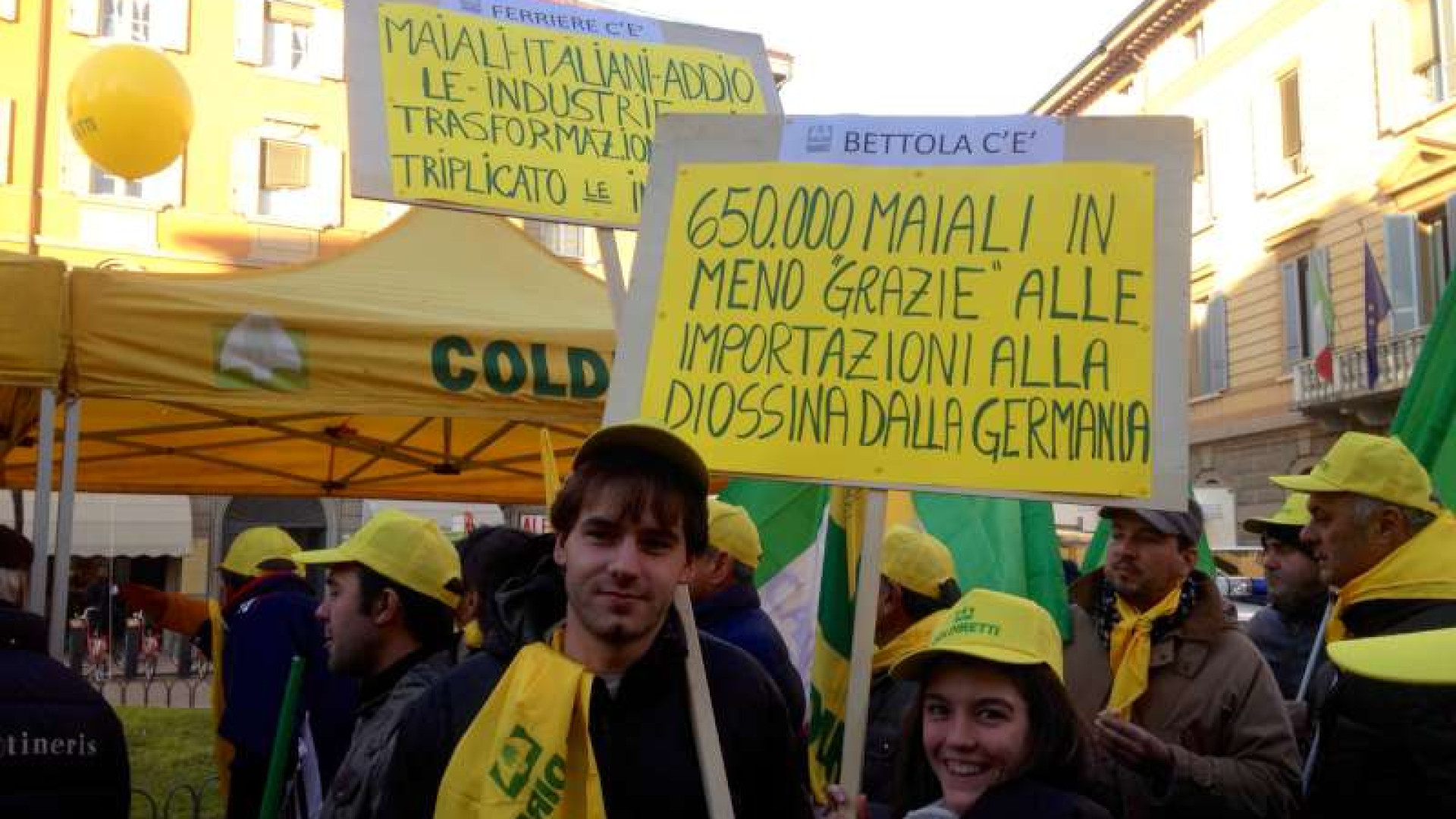 "Salviamo i salumi piacentini": 300 agricoltori da Piacenza a Reggio