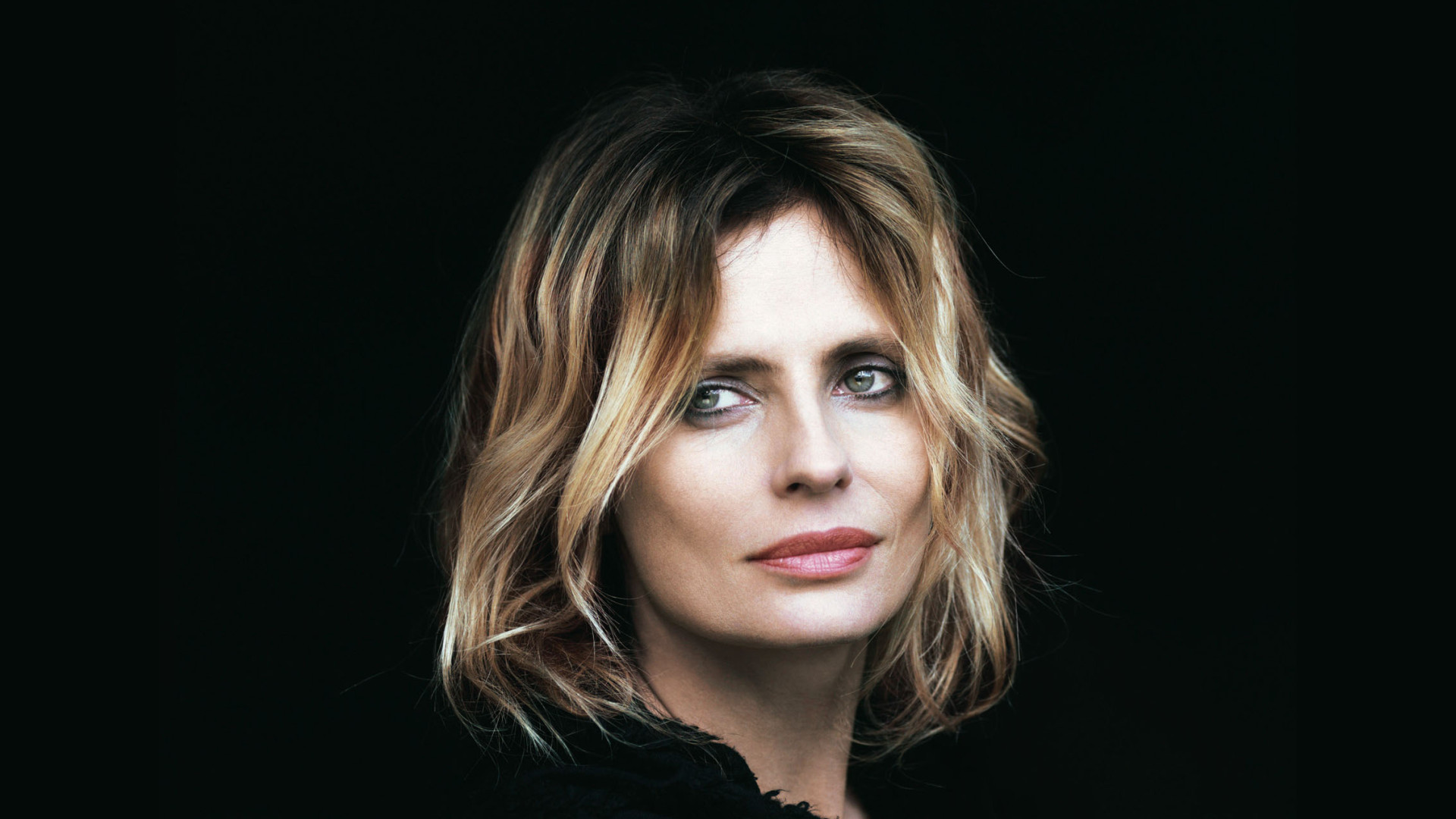 Isabella Ferrari: "Prego per Piacenza, la mia città che ho nel cuore"