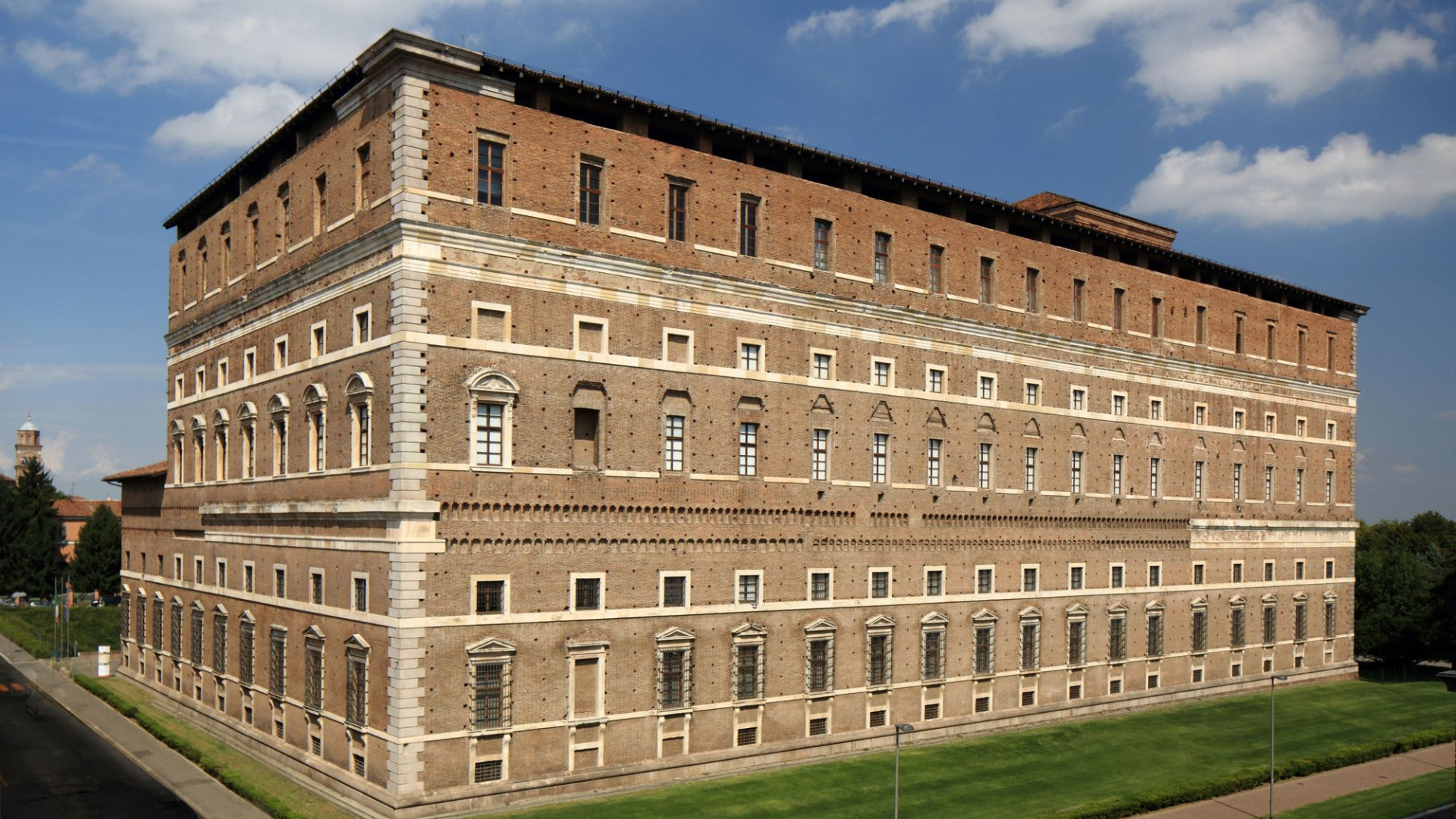 Fine settimana festivo, biblioteche chiuse. Ricavato di Rete Musei agli alluvionati