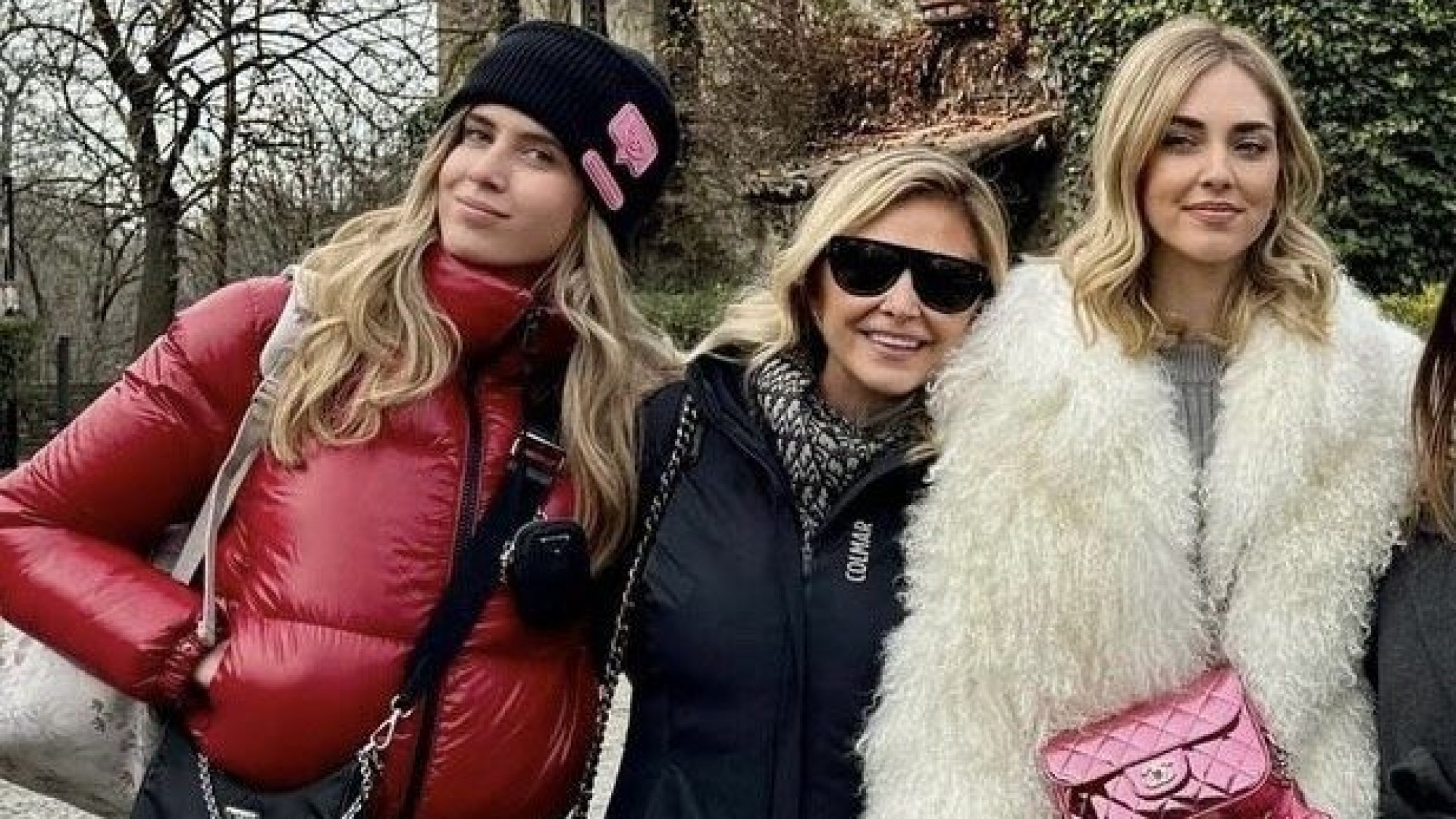 Ferragni (senza Fedez) cerca tregua dai riflettori a Rivalta. Gli anolini e la famiglia
