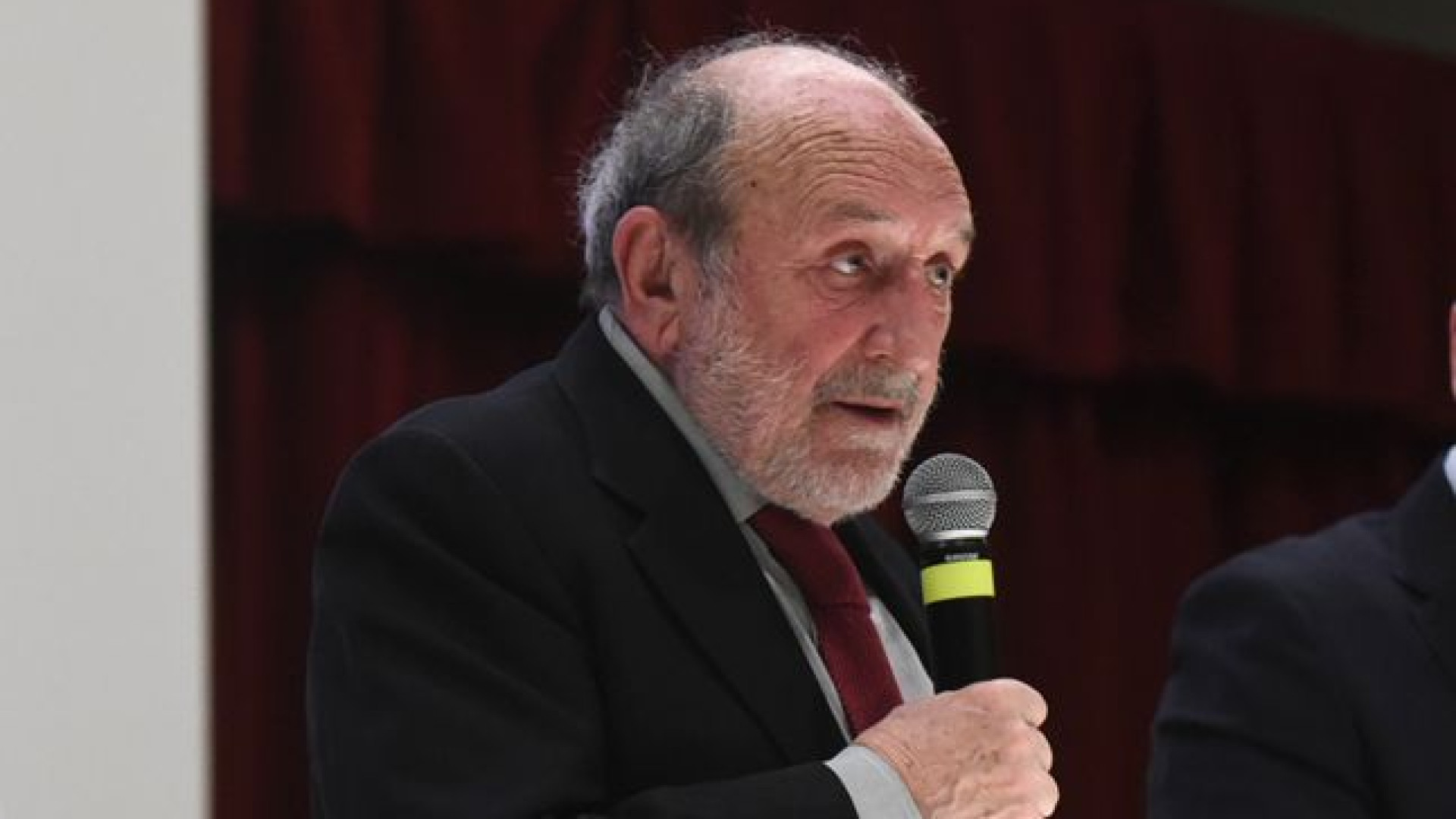 "Liberiamoci dalla violenza", riflessioni del filosofo Galimberti a Pulcheria