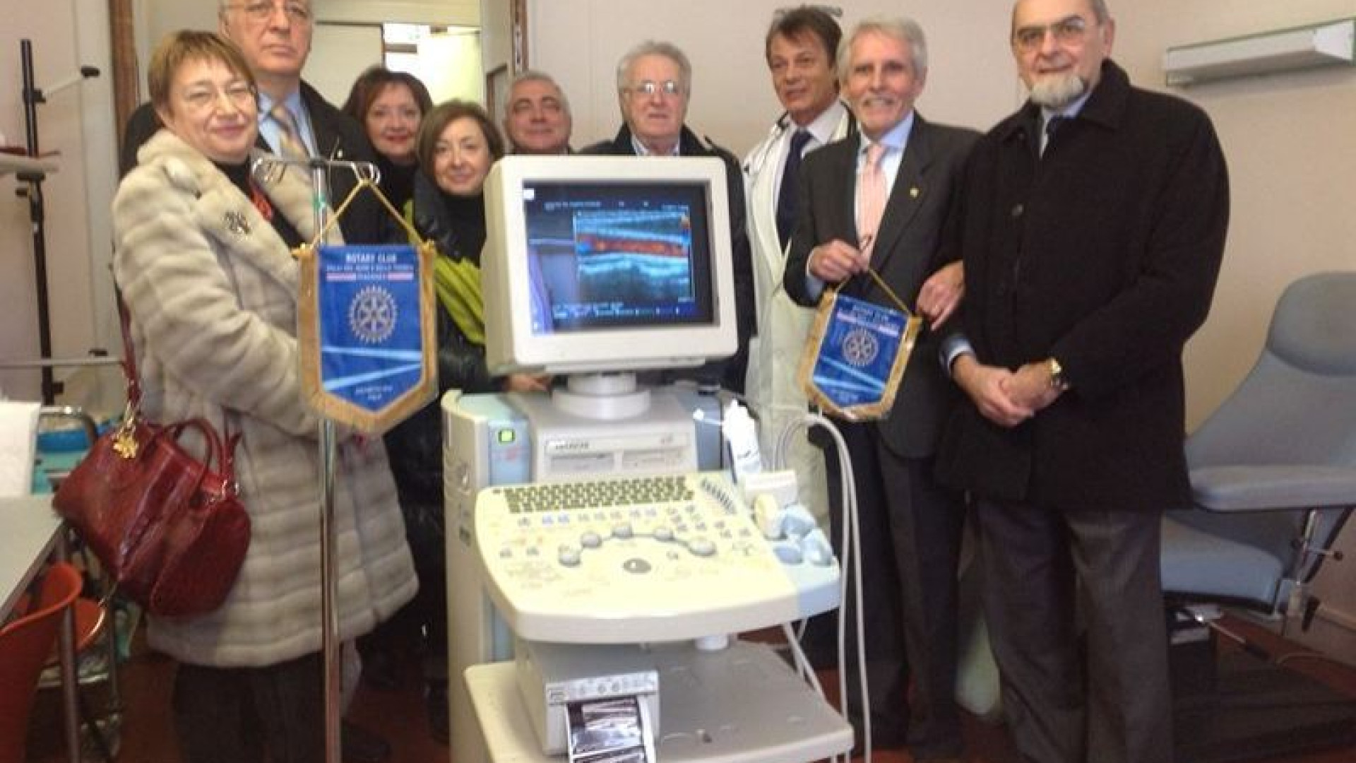 Geriatria, il Rotary Valli Nure e Trebbia dona un ecografo