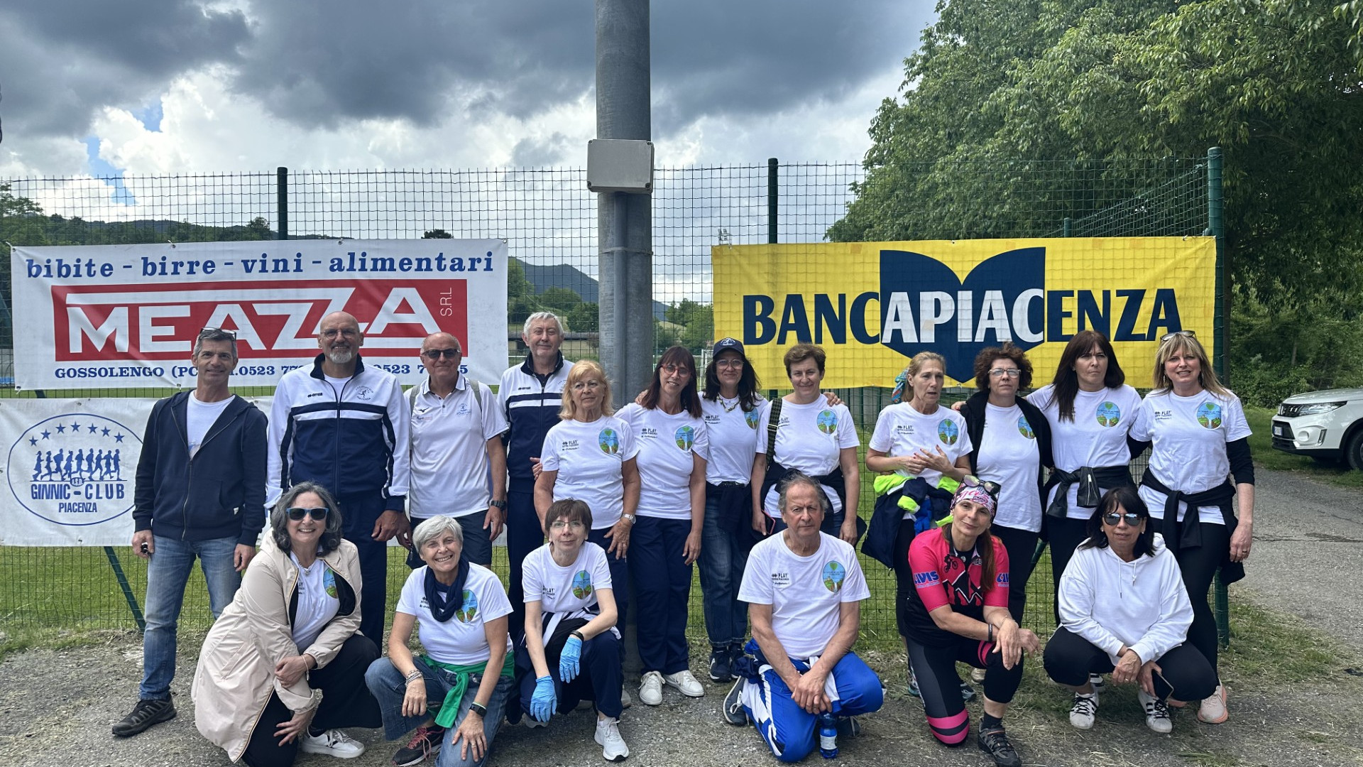 "In memoria di un amico": |a Bettola in 700 alla marcia tra musica e tesori colorati