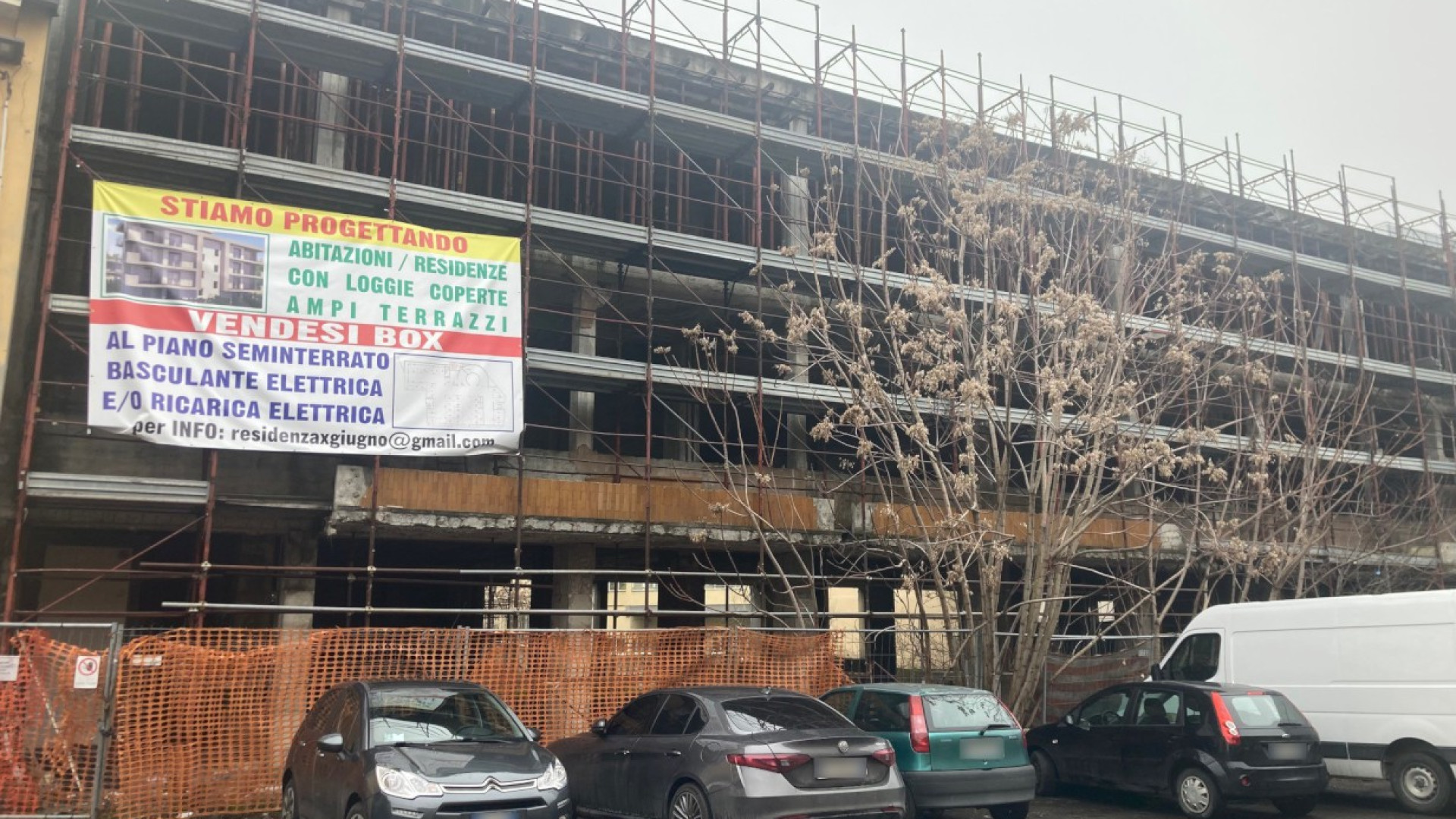 Così rinascerà l'ex autosilo di via X Giugno: appartamenti e garage nel seminterrato
