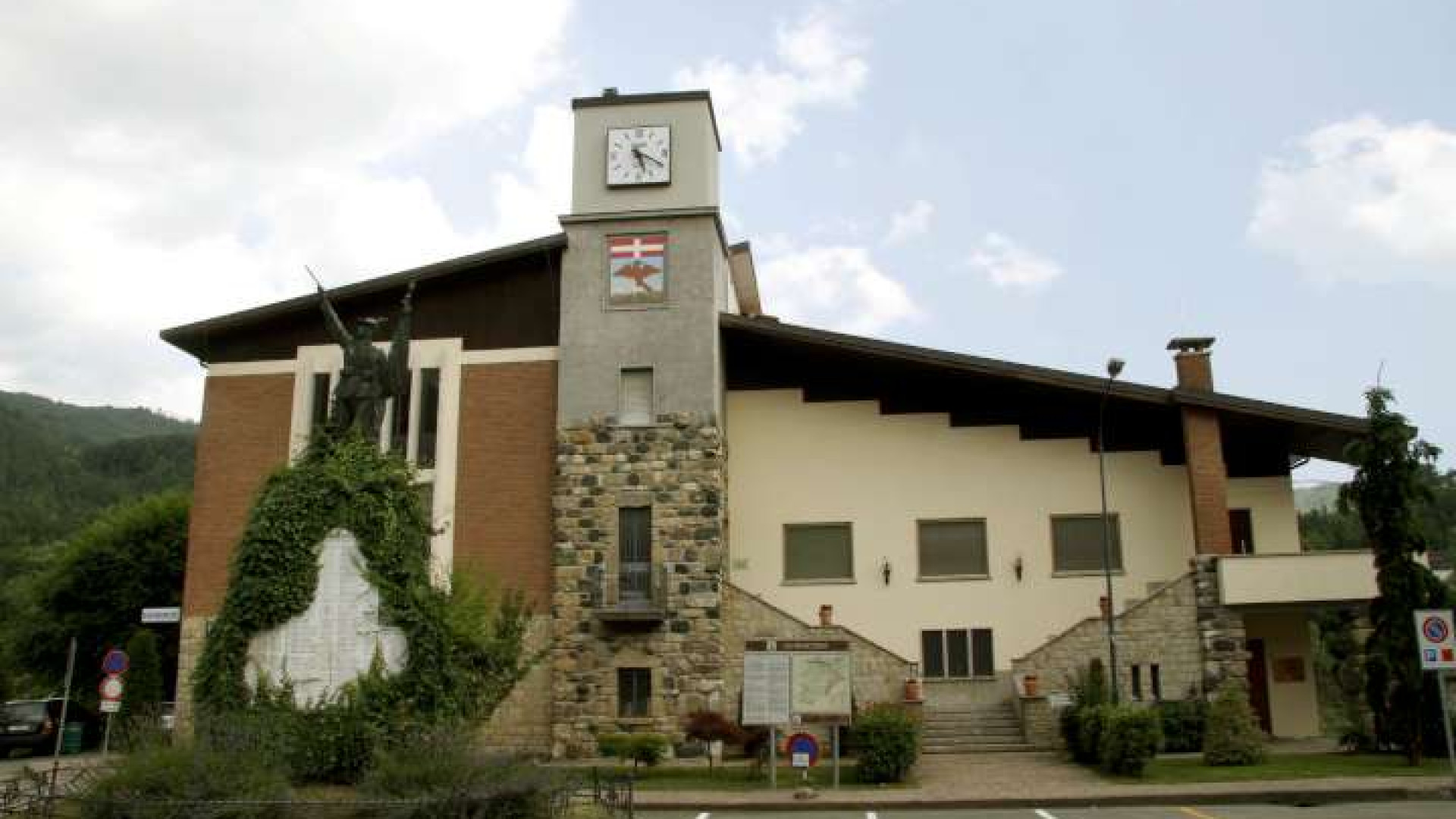 Elezioni a Farini: in corsa l'ex sindaco e due under 40, le interviste