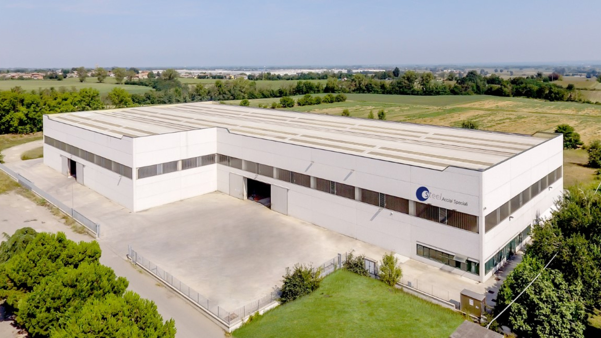Caro vita, Steel Acciai dona ai 50 dipendenti mille euro. Gatti: "Siamo una famiglia"