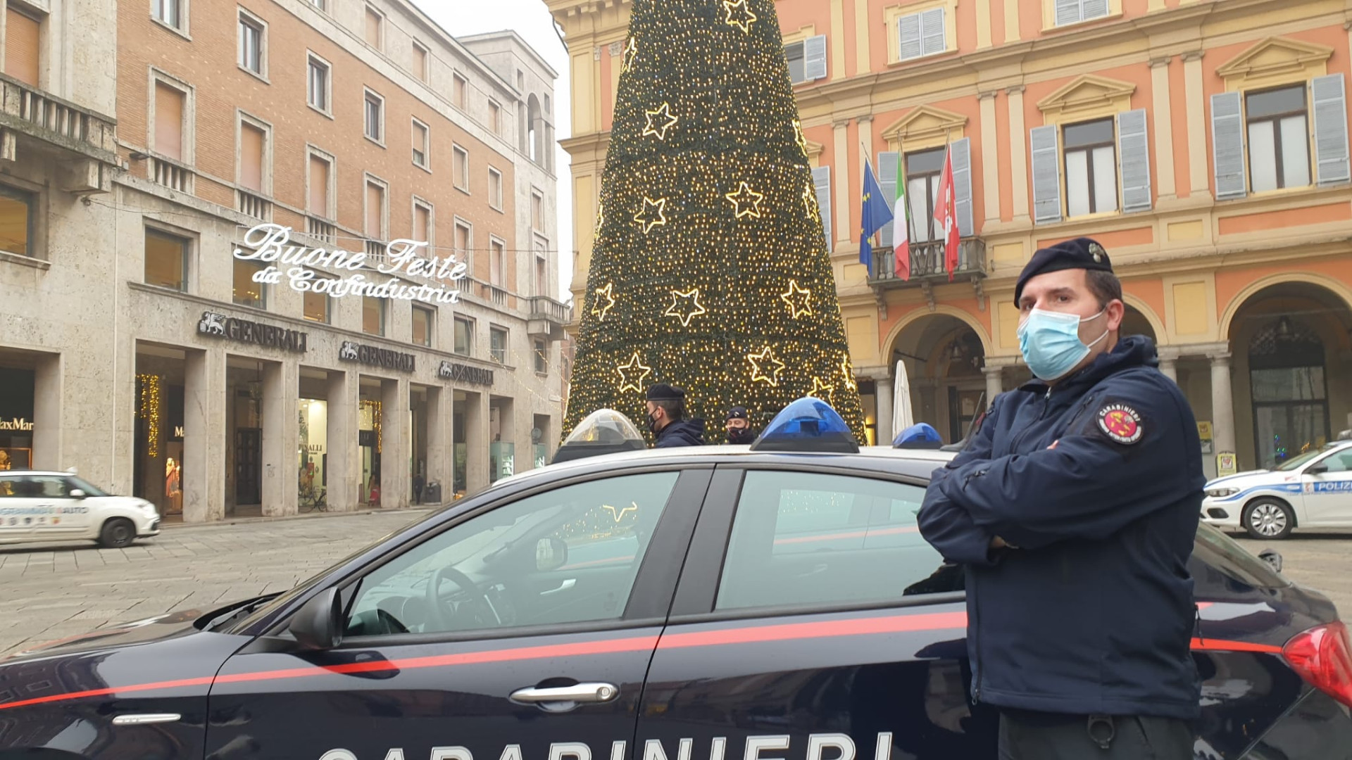 Santo Stefano in Zona rossa: tutte le regole per spostamenti, bar e negozi