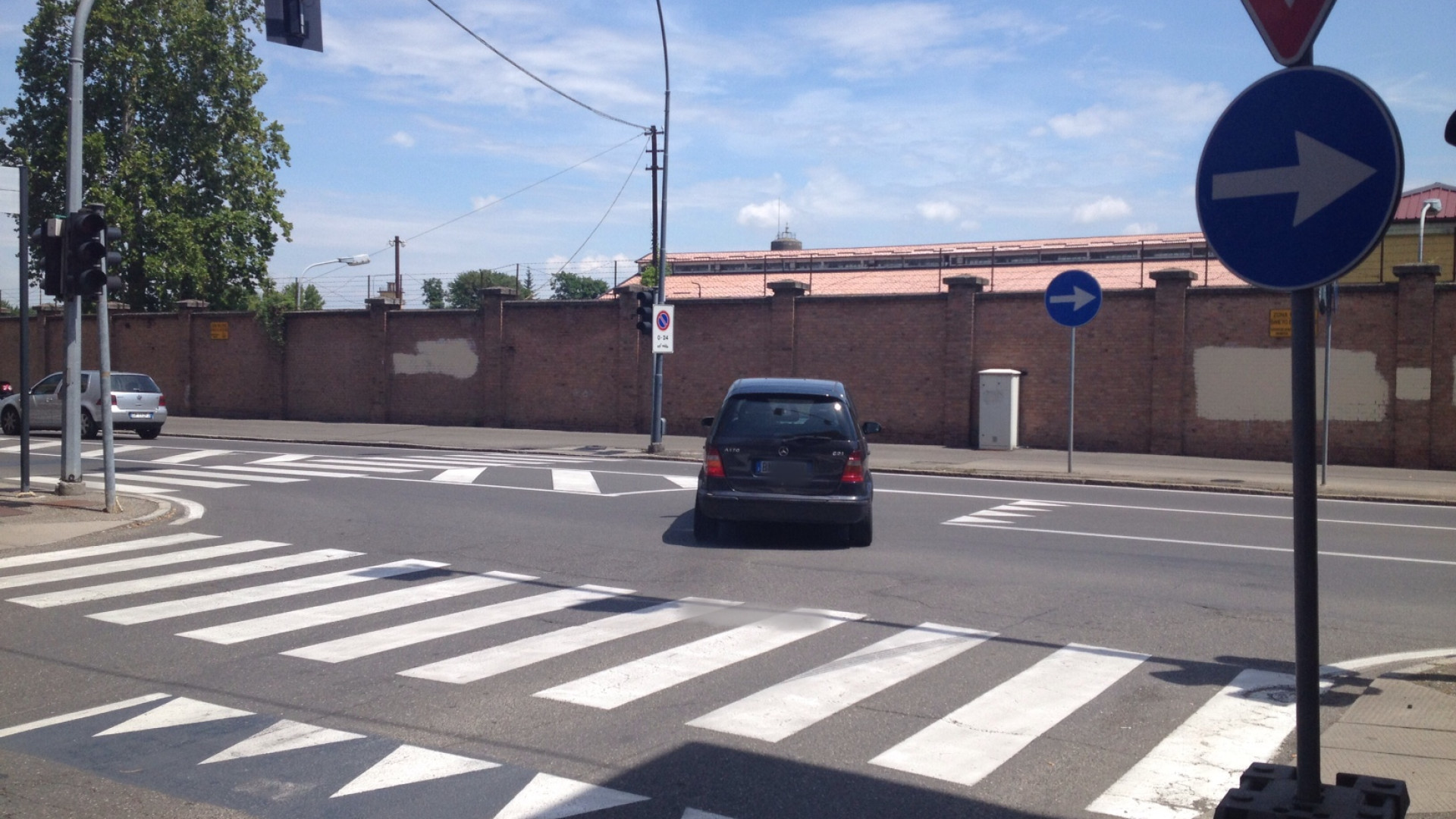 Via Raffalda-Via XXIV Maggio, quel nuovo divieto che nessuno rispetta
