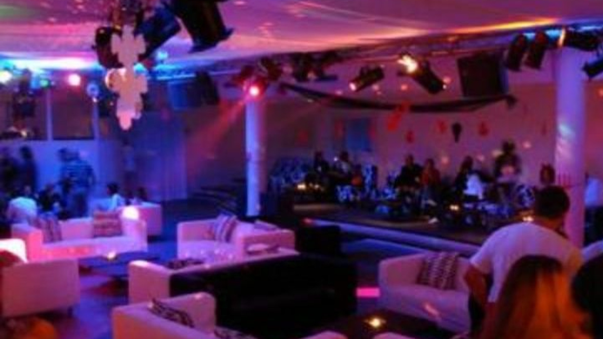 Morti in discoteca, imprenditori della notte: "Non lasciateci soli"