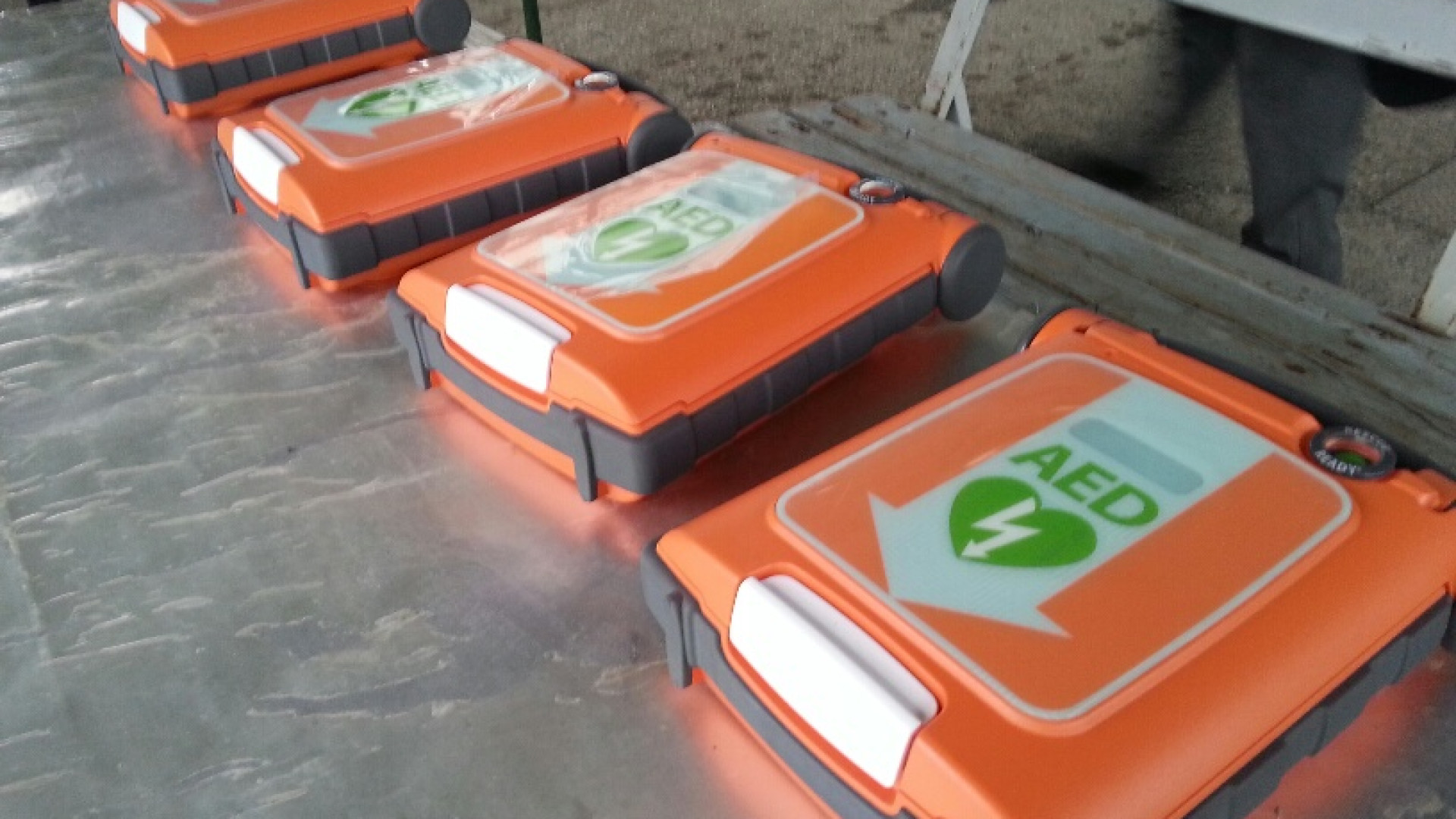 Defibrillatori negli impianti sportivi: "Puntiamo al 100% anche in provincia"